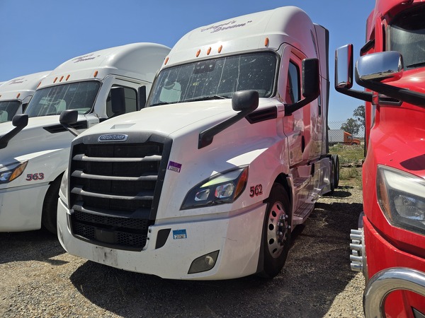 FREIGHTLINER CASCADIA 126SLP 2024