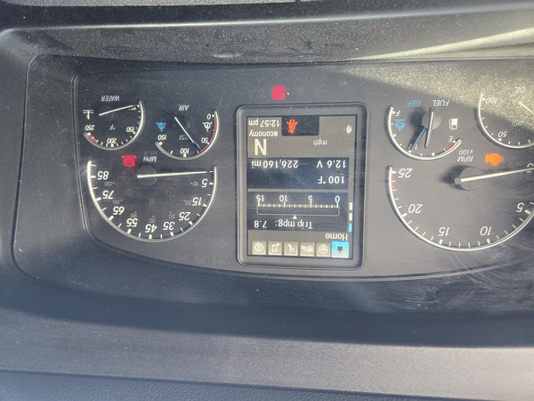 FREIGHTLINER CASCADIA 126SLP 2024