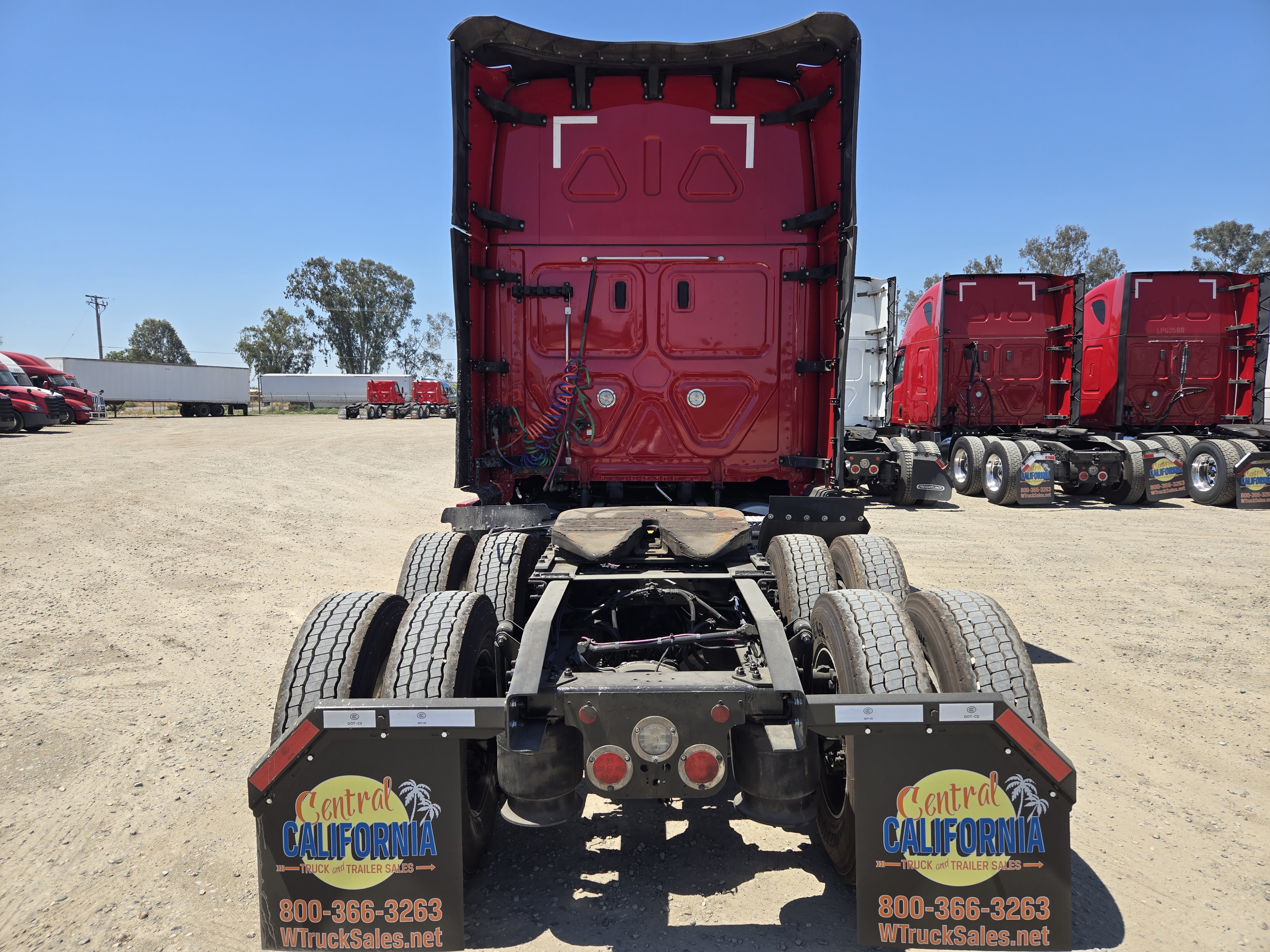 2022 FREIGHTLINER CASCADIA 126SLP - image 5