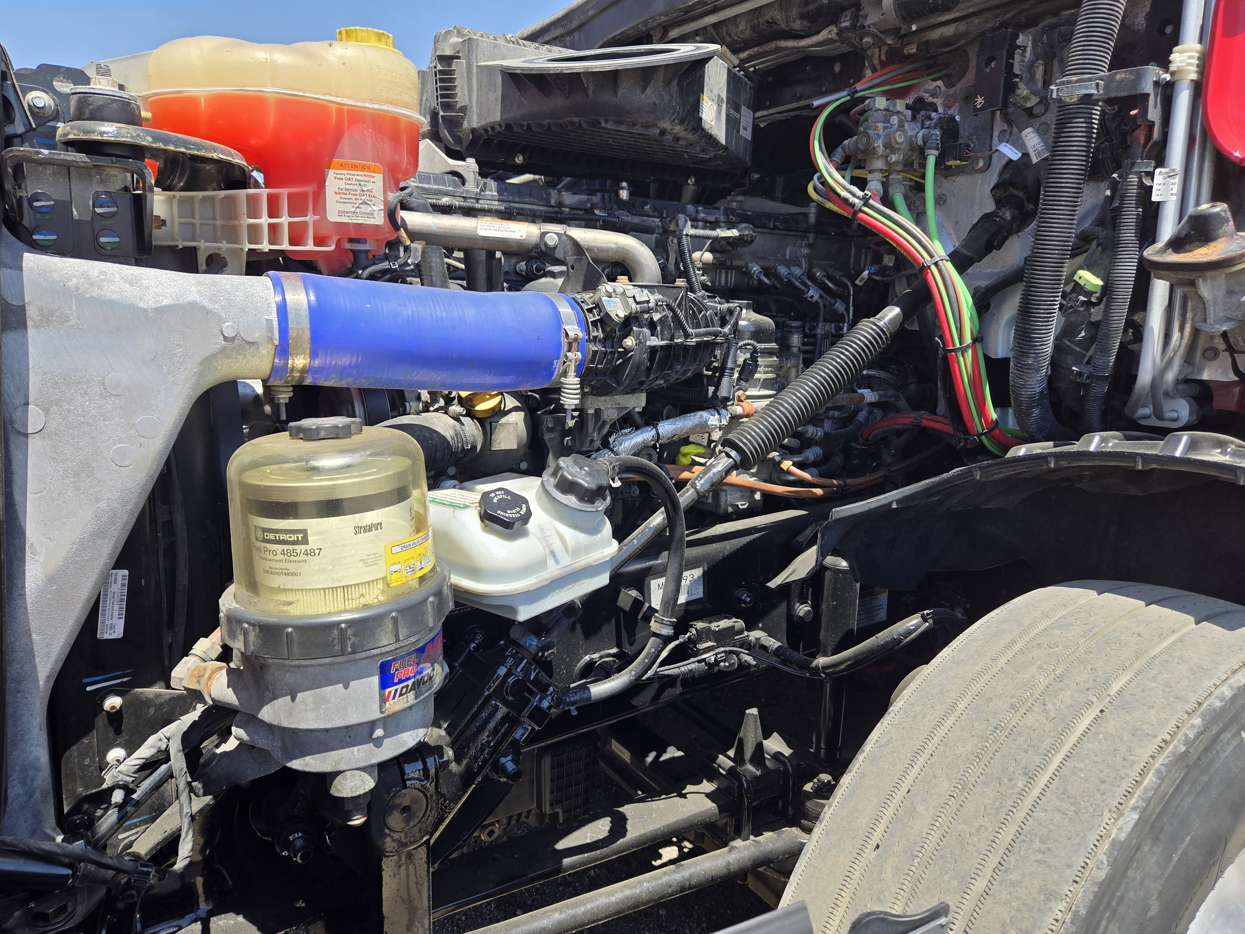 2022 FREIGHTLINER CASCADIA 126SLP - image 10