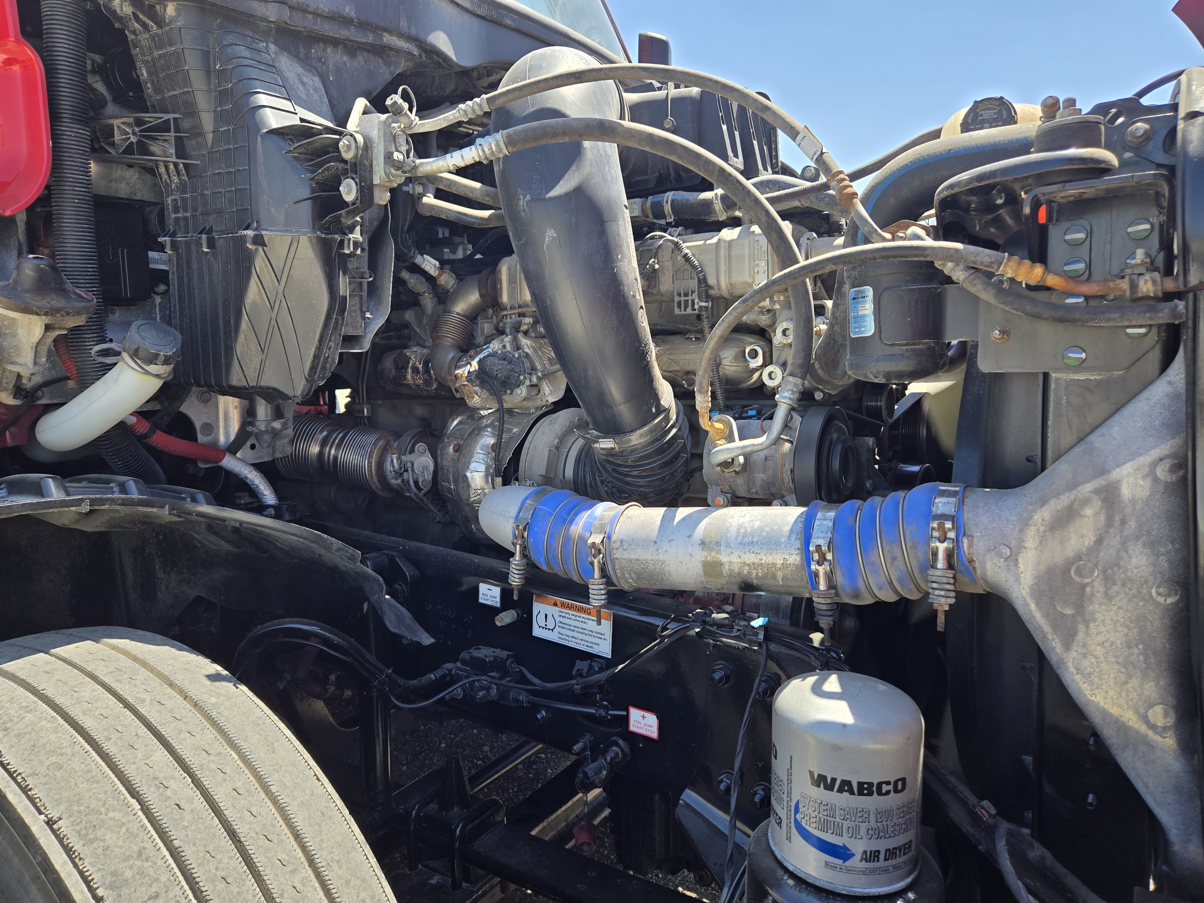 2022 FREIGHTLINER CASCADIA 126SLP - image 9