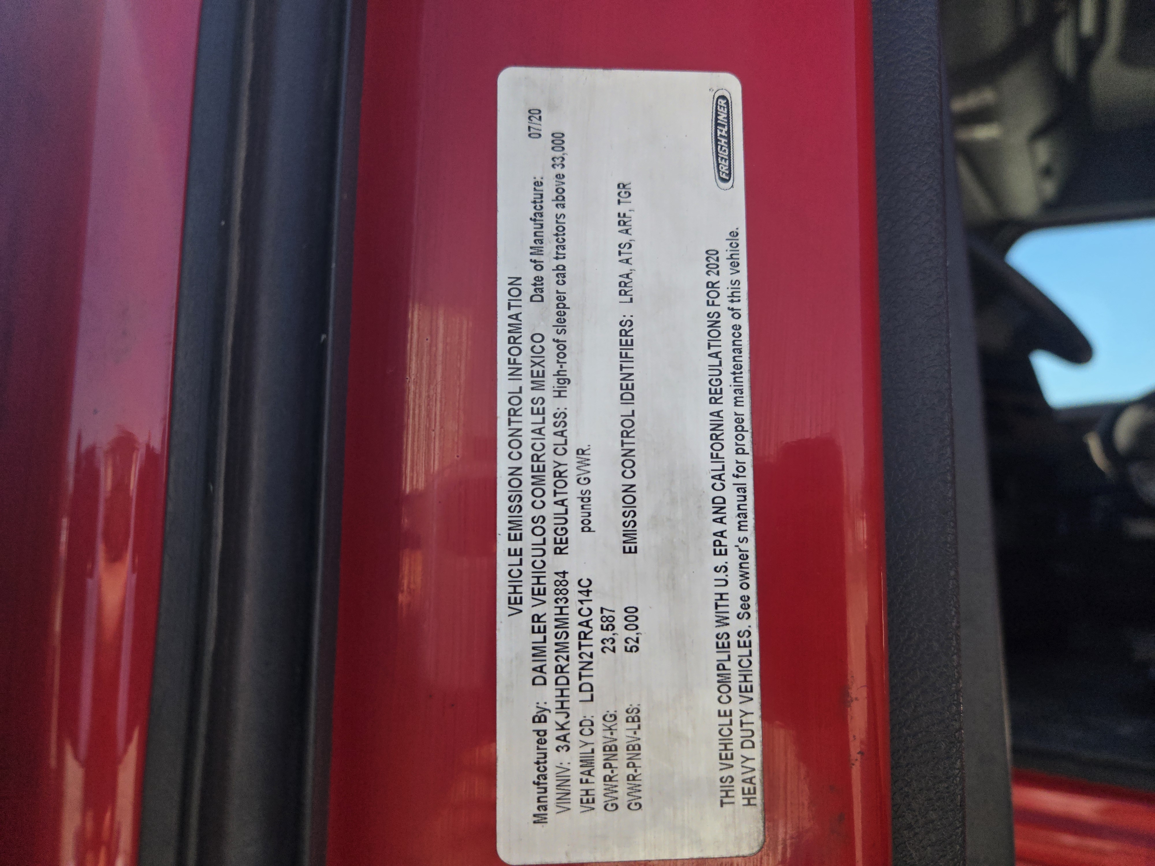 2021 FREIGHTLINER CASCADIA 126SLP - image 20