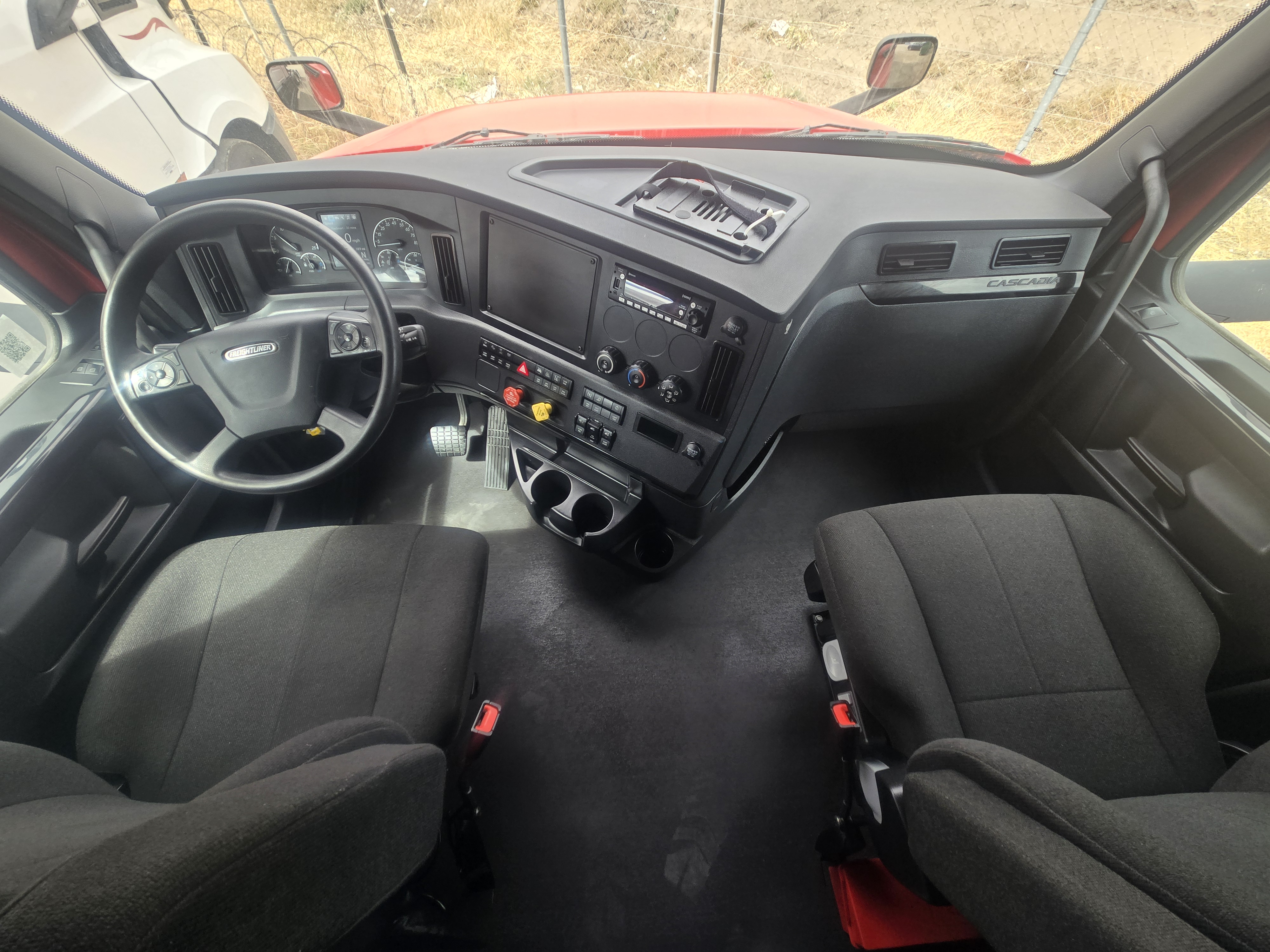 2023 FREIGHTLINER CASCADIA 126SLP - image 20