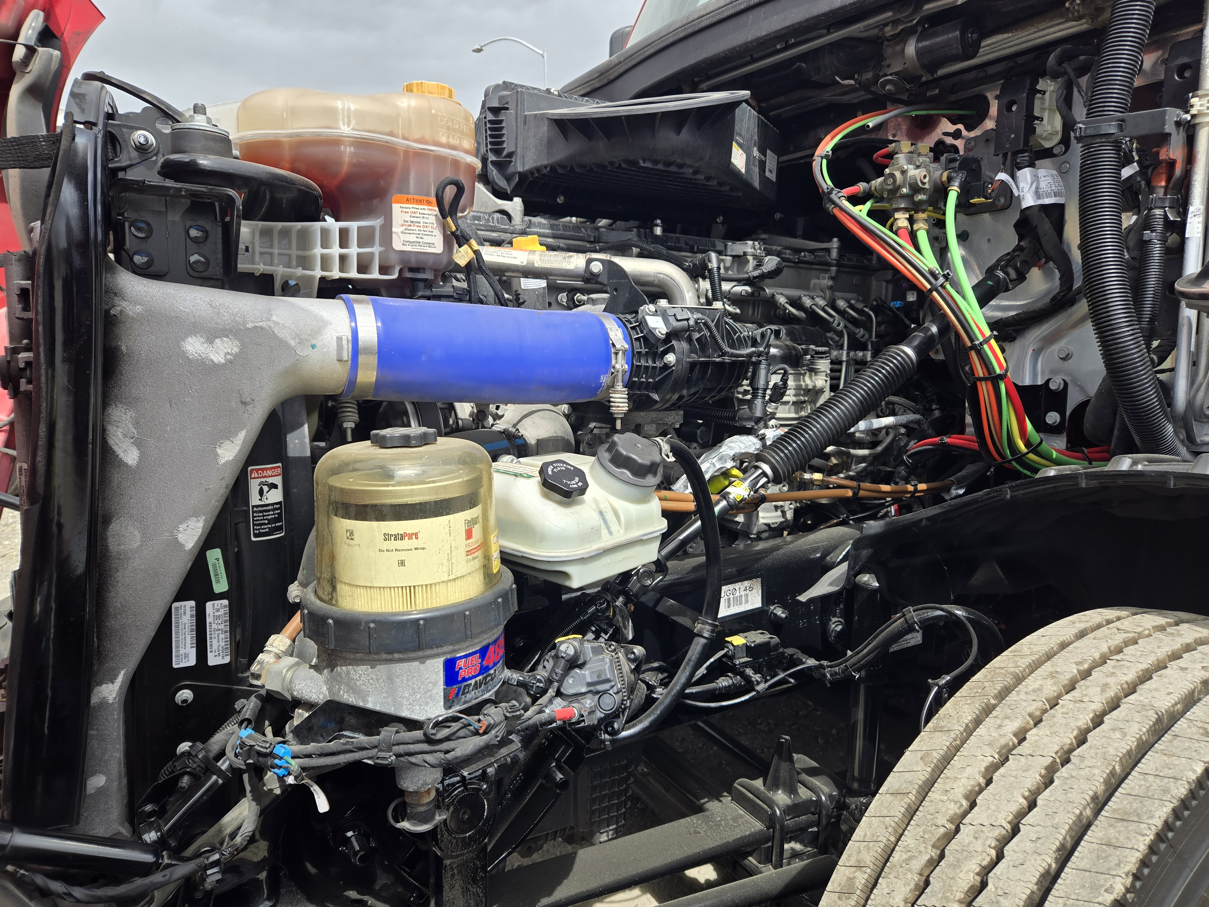 2023 FREIGHTLINER CASCADIA 126SLP - image 12