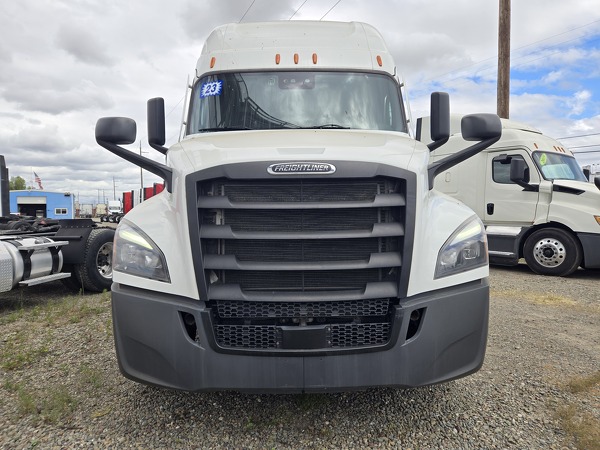 FREIGHTLINER CASCADIA 126SLP 2023