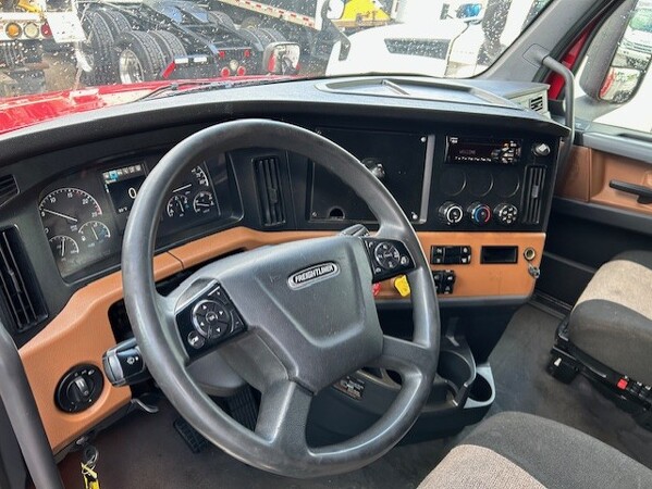 FREIGHTLINER CASCADIA 126SLP 2020