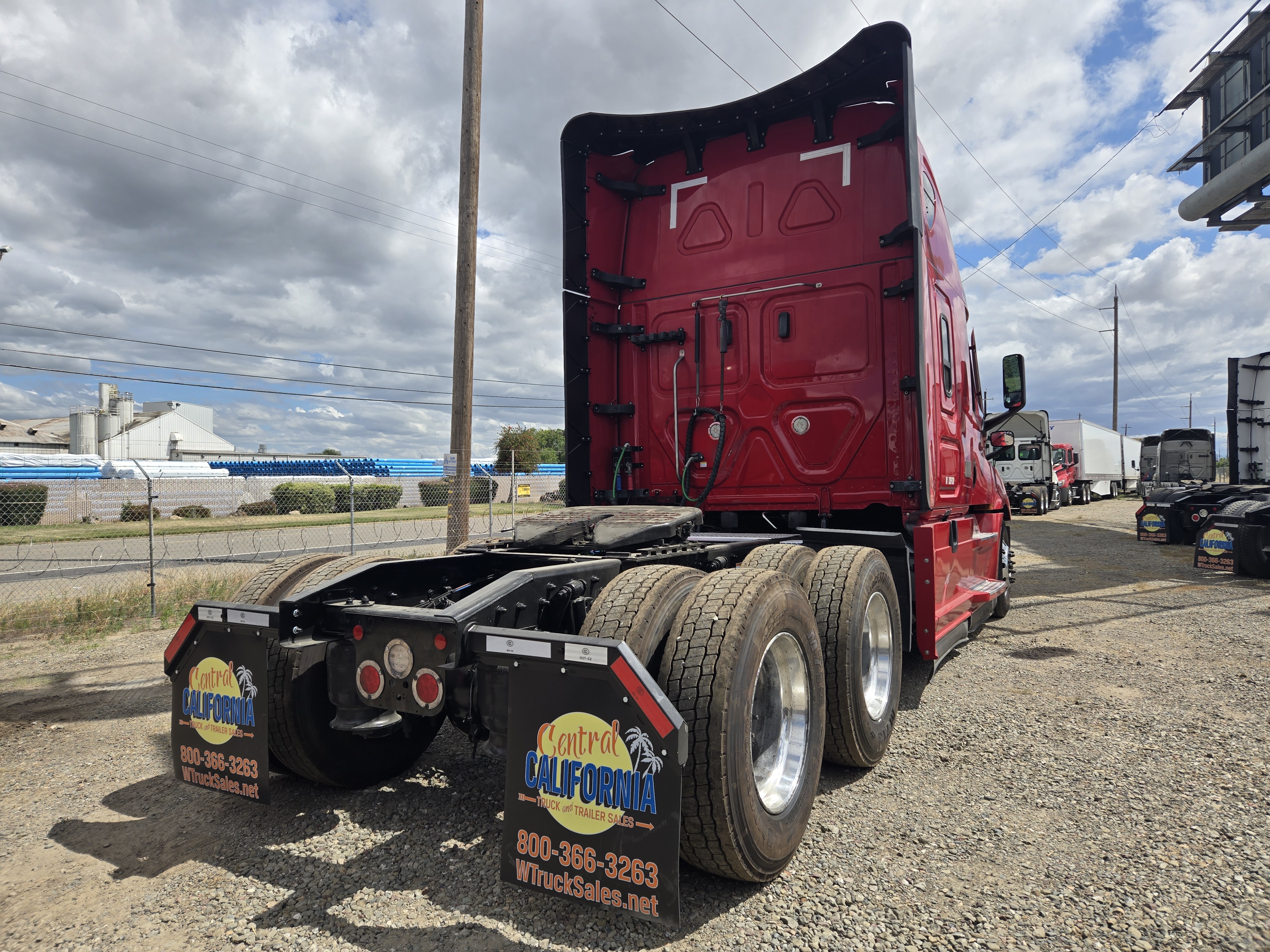 2022 FREIGHTLINER CASCADIA 126SLP - image 6