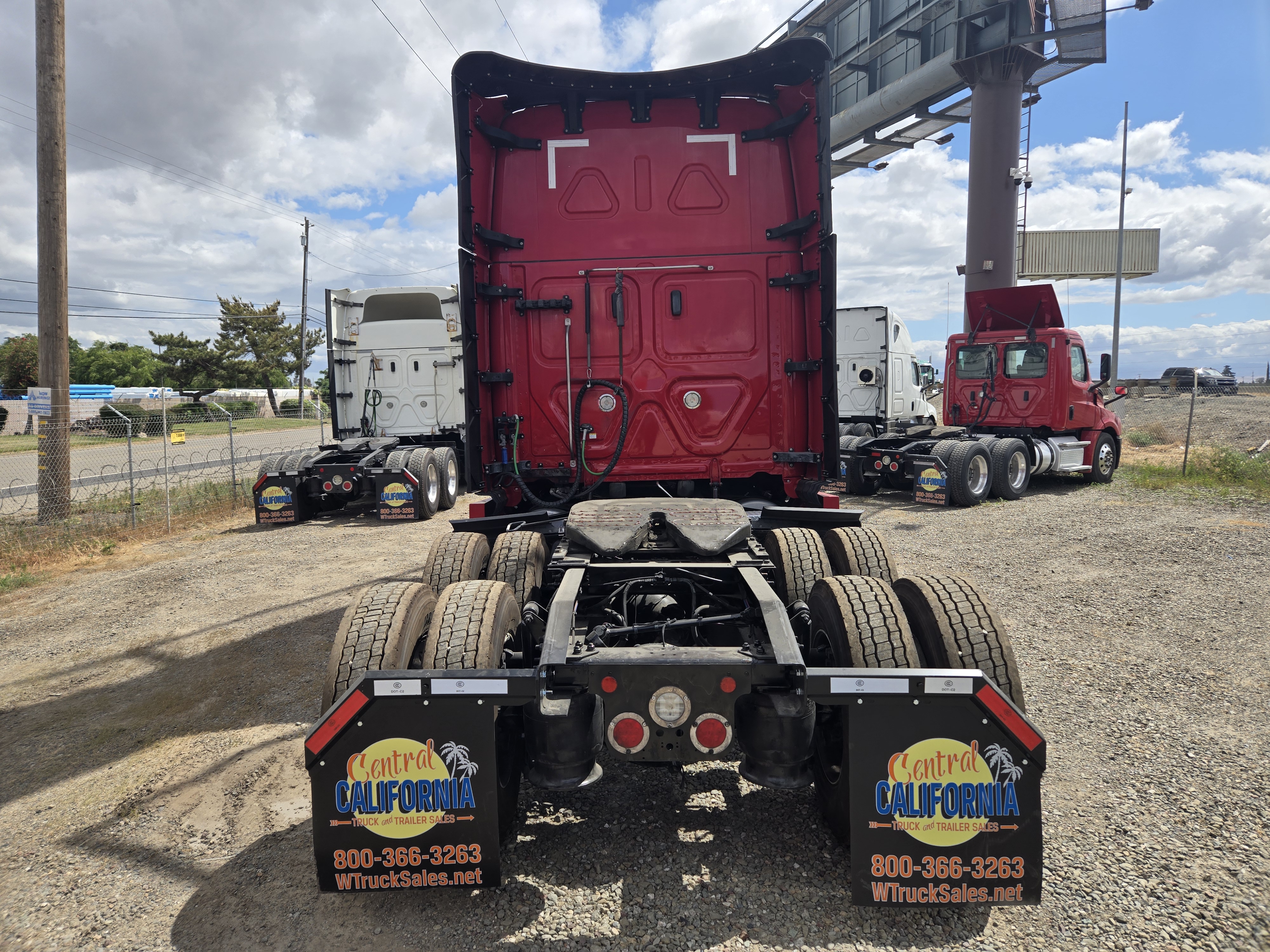 2022 FREIGHTLINER CASCADIA 126SLP - image 5