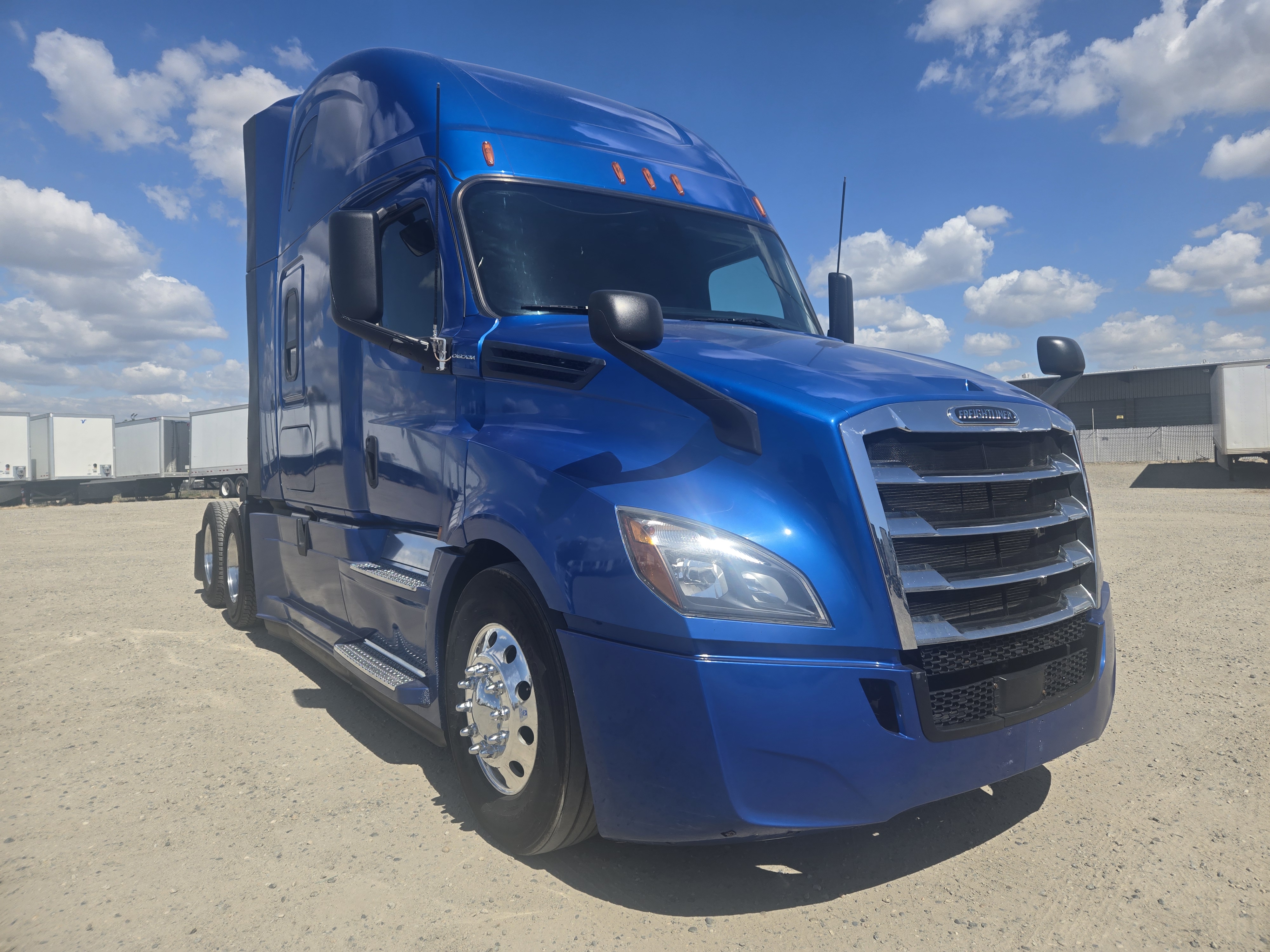 2020 FREIGHTLINER CASCADIA 126SLP - image 8
