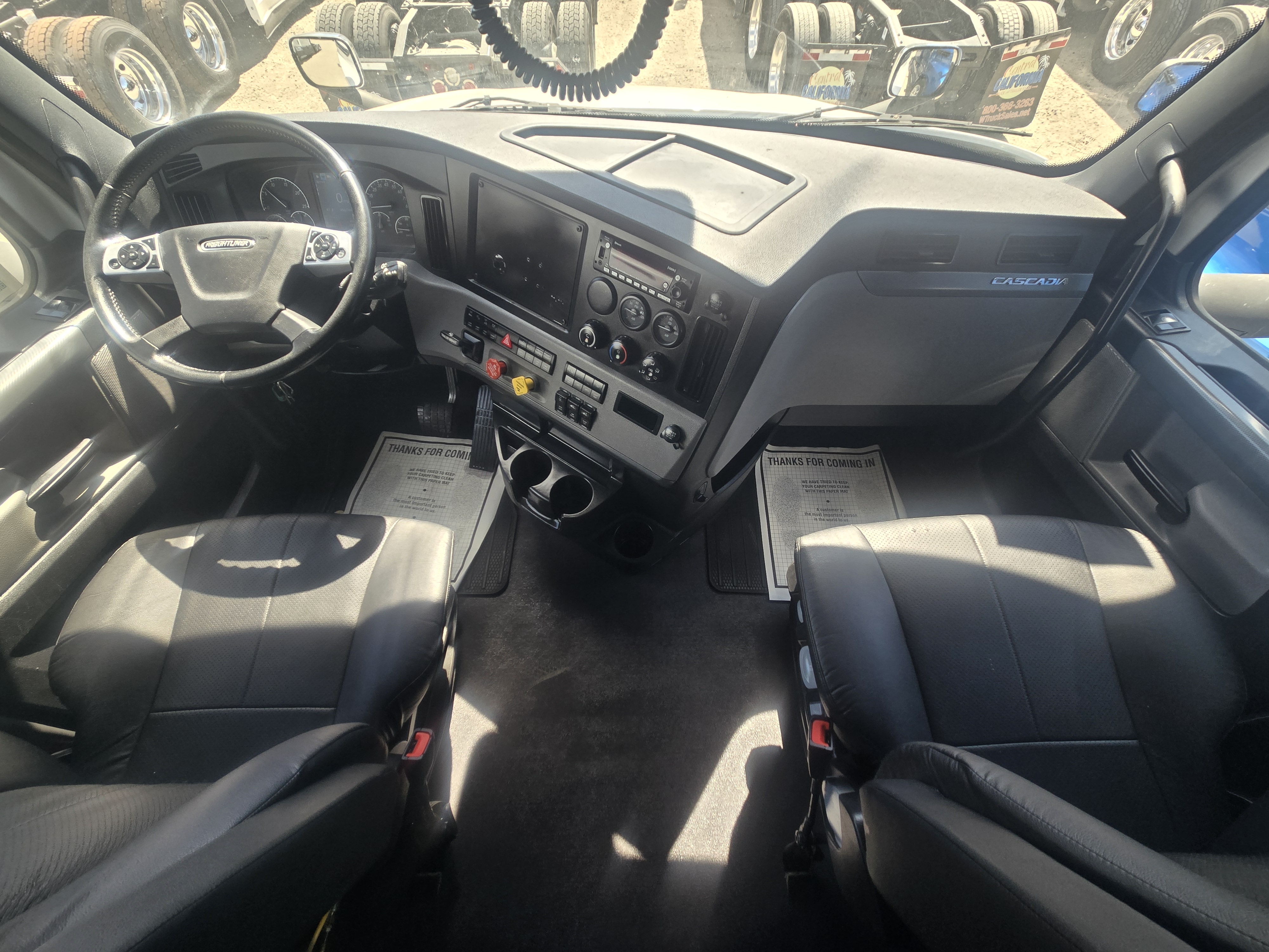 2022 FREIGHTLINER CASCADIA 126SLP - image 18