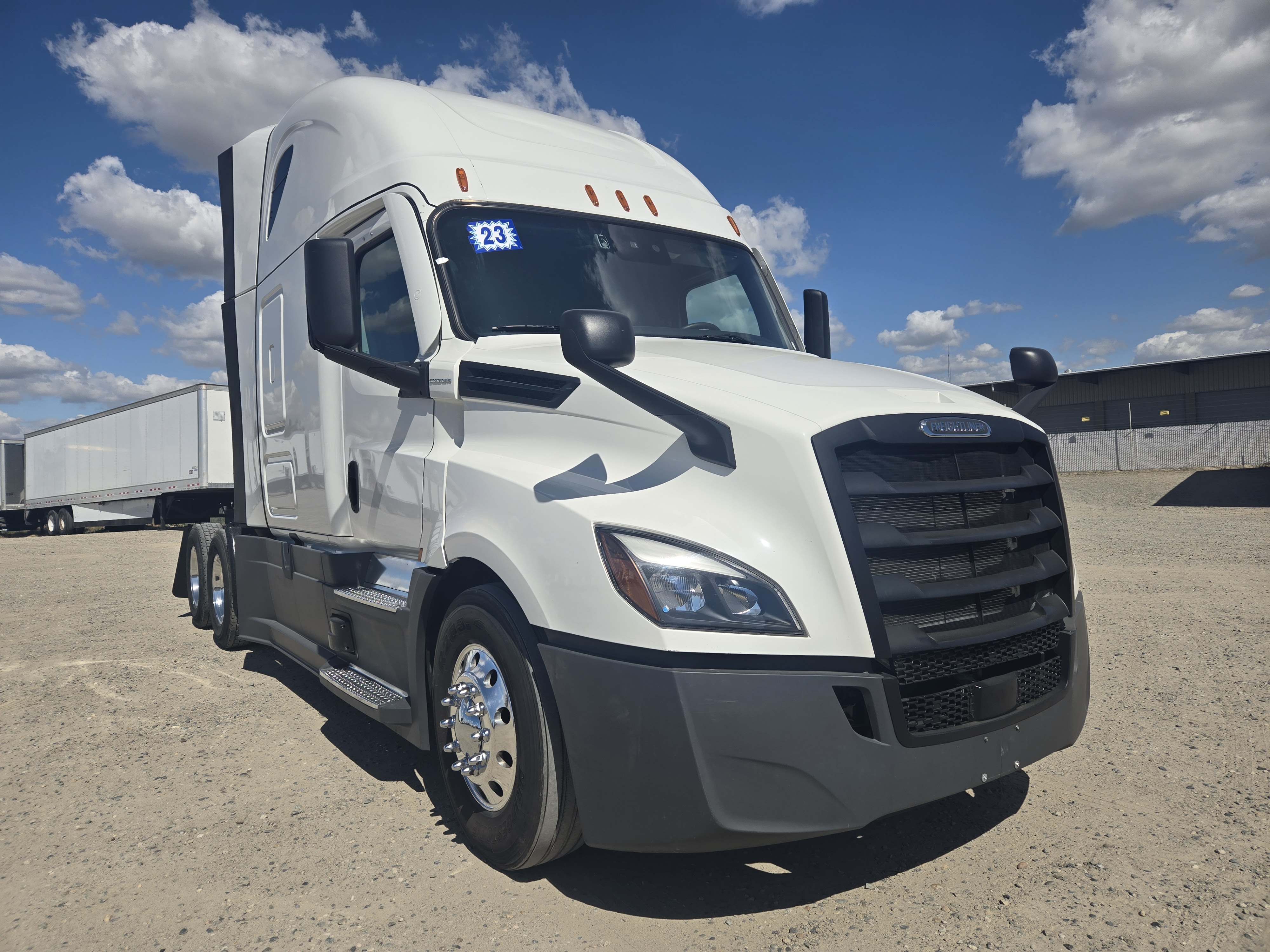2023 FREIGHTLINER CASCADIA 126SLP - image 8