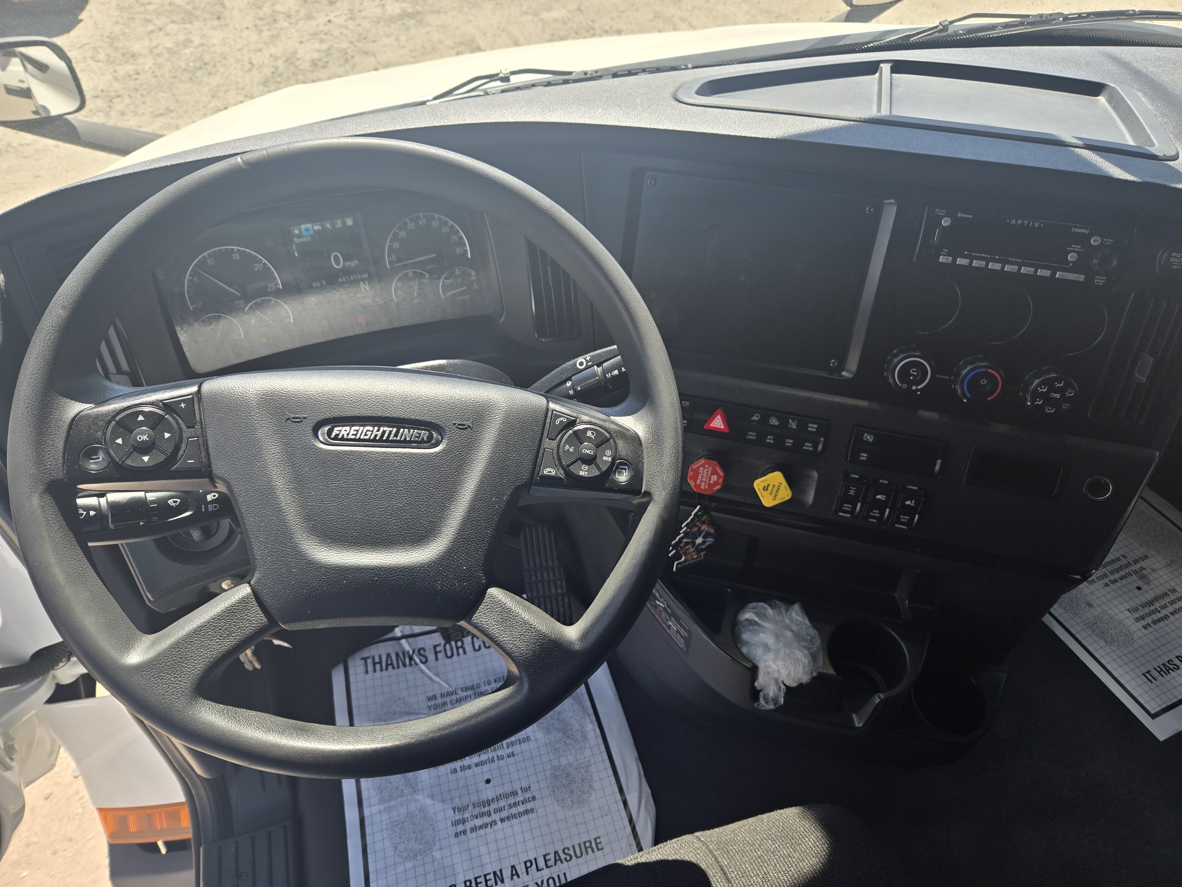 2023 FREIGHTLINER CASCADIA 126SLP - image 14