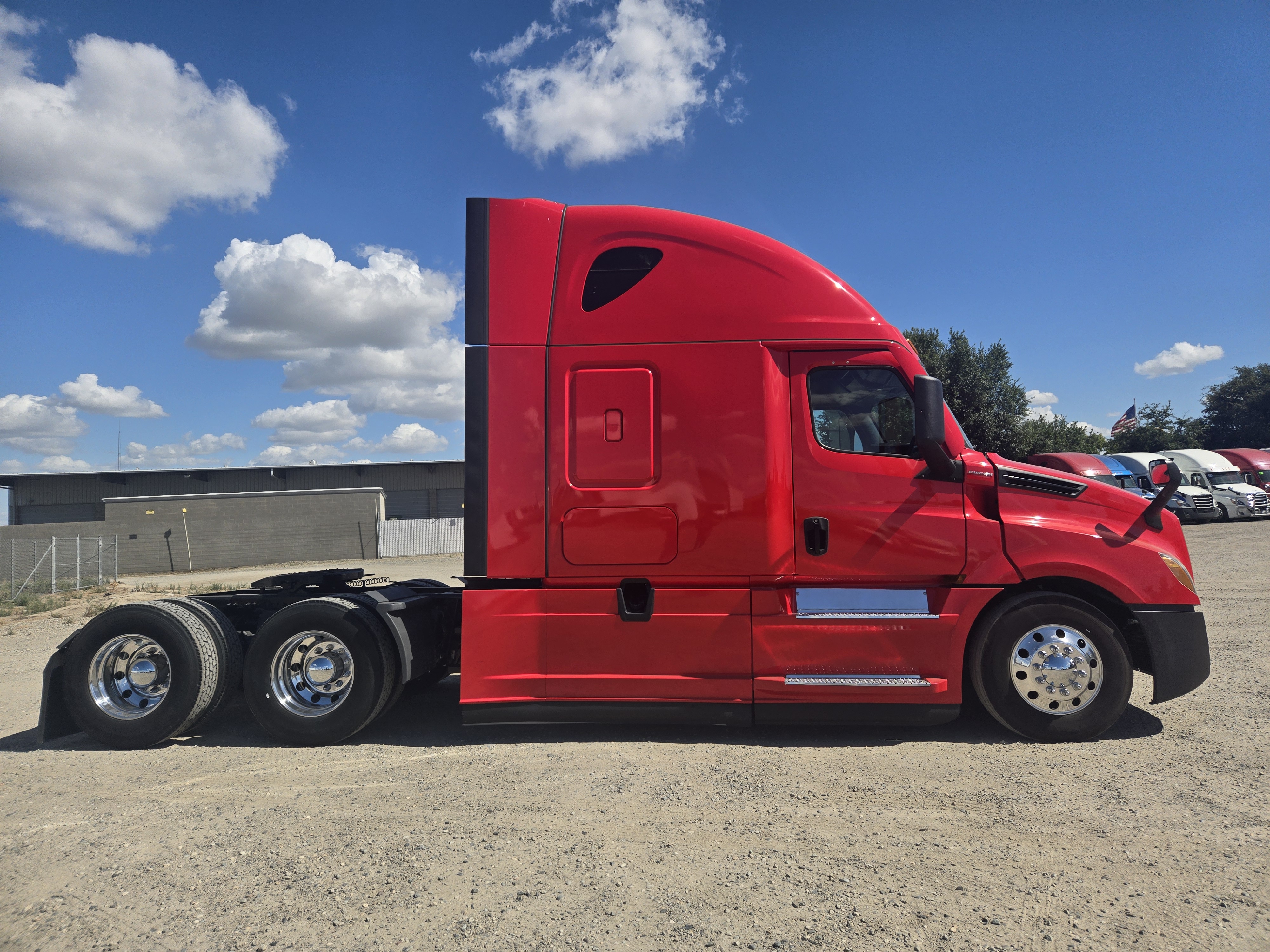 2021 FREIGHTLINER CASCADIA 126SLP - image 7