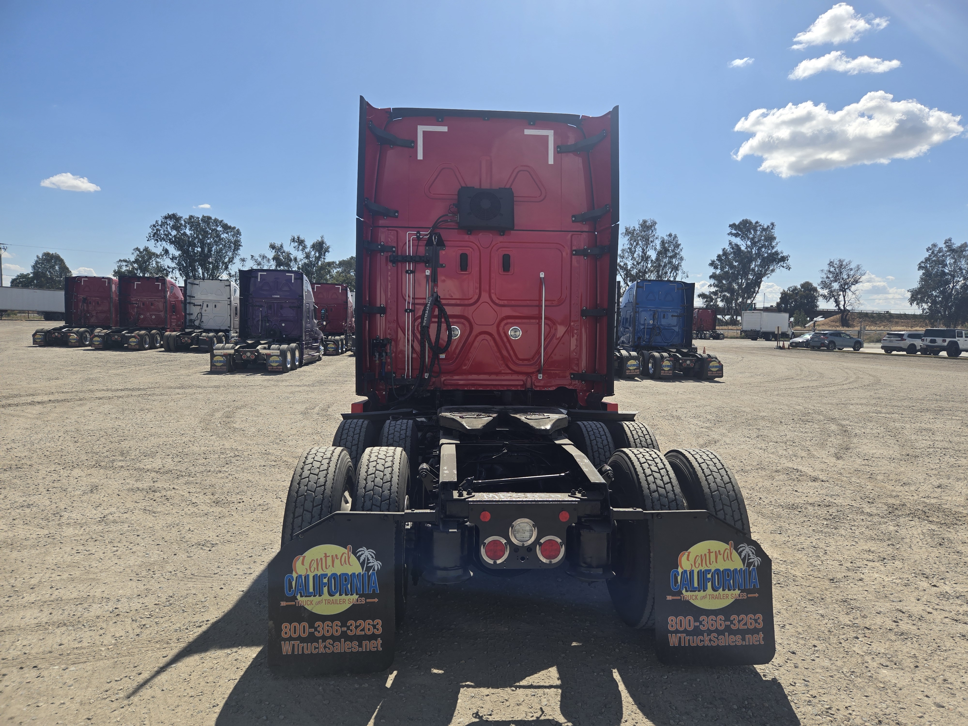 2021 FREIGHTLINER CASCADIA 126SLP - image 5