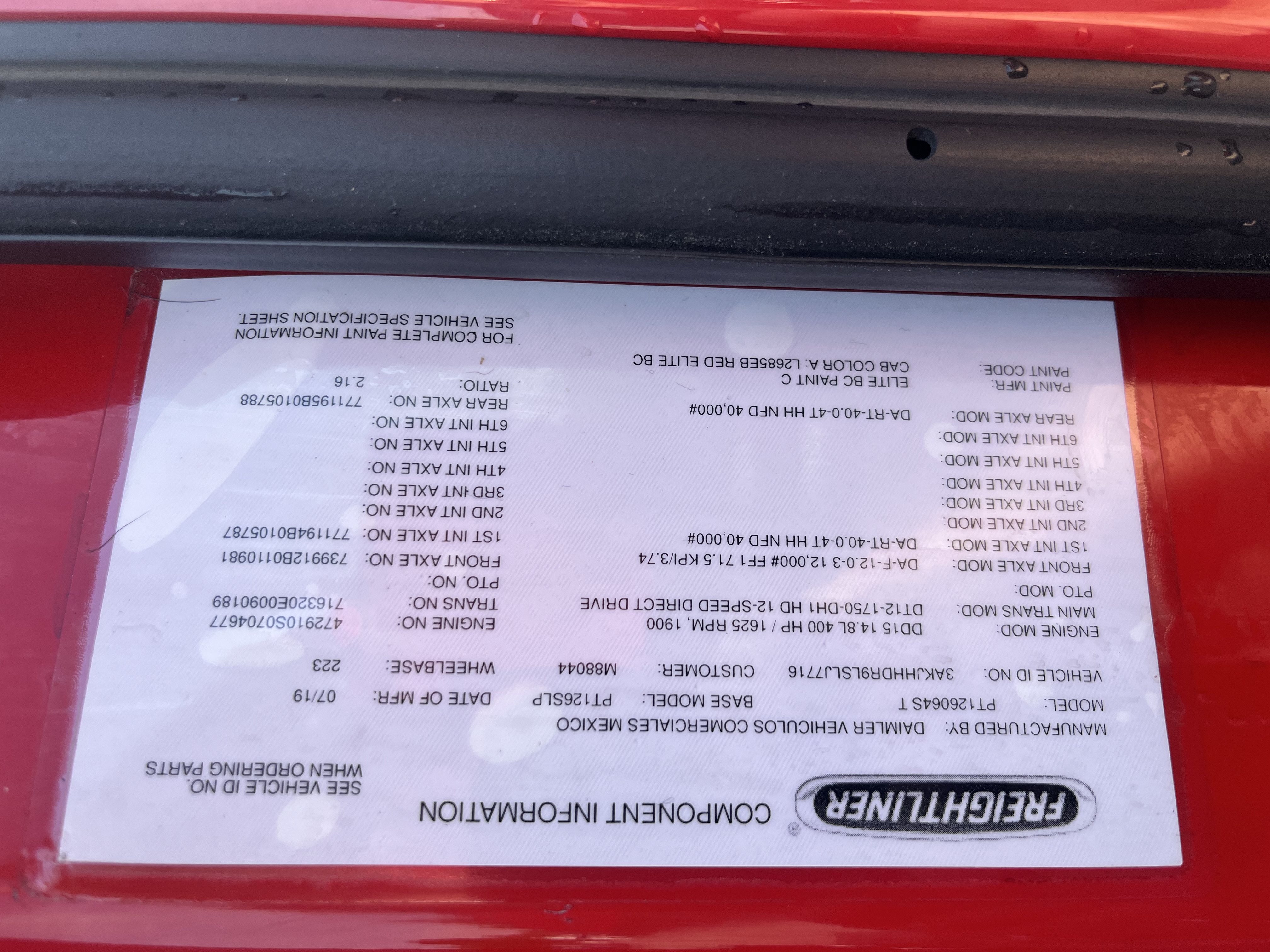 2020 FREIGHTLINER CASCADIA 126SLP - image 20