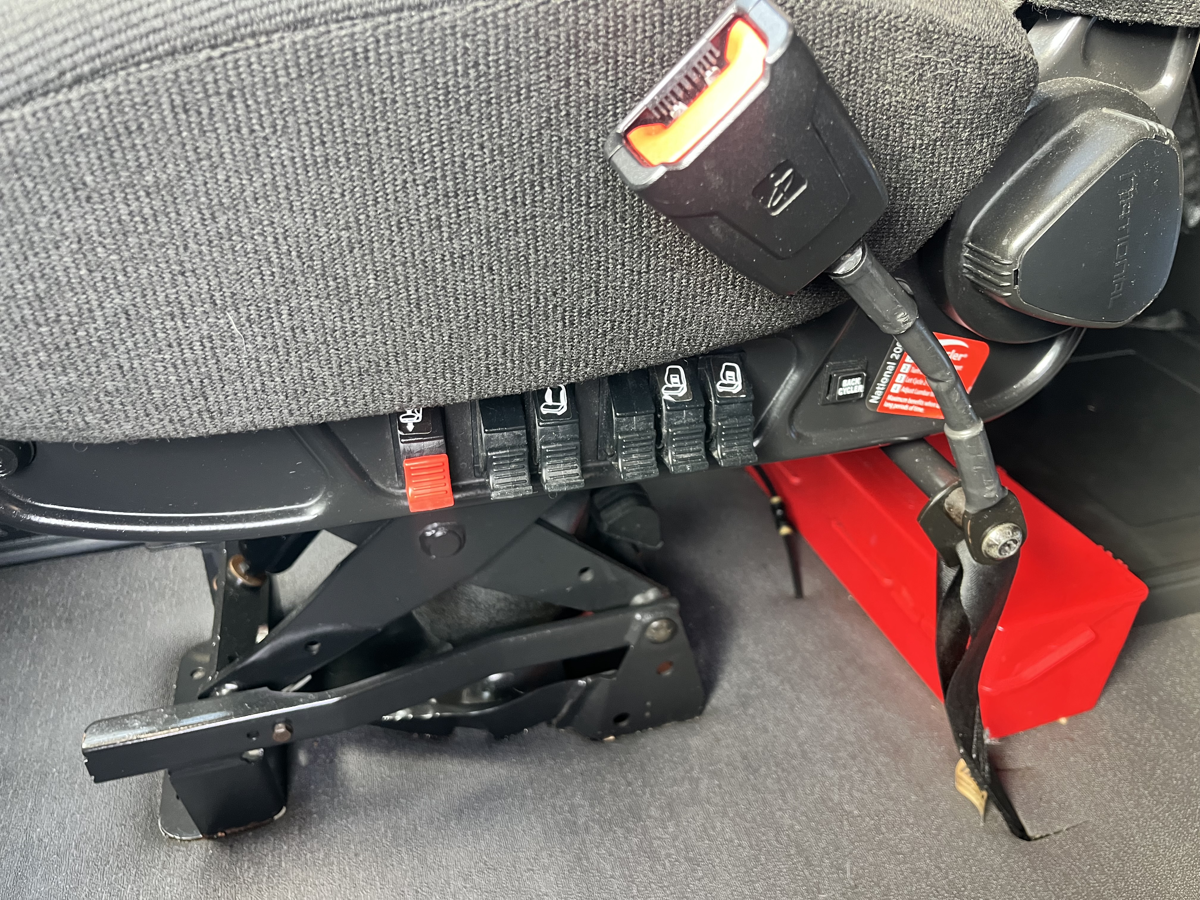 2020 FREIGHTLINER CASCADIA 126SLP - image 16