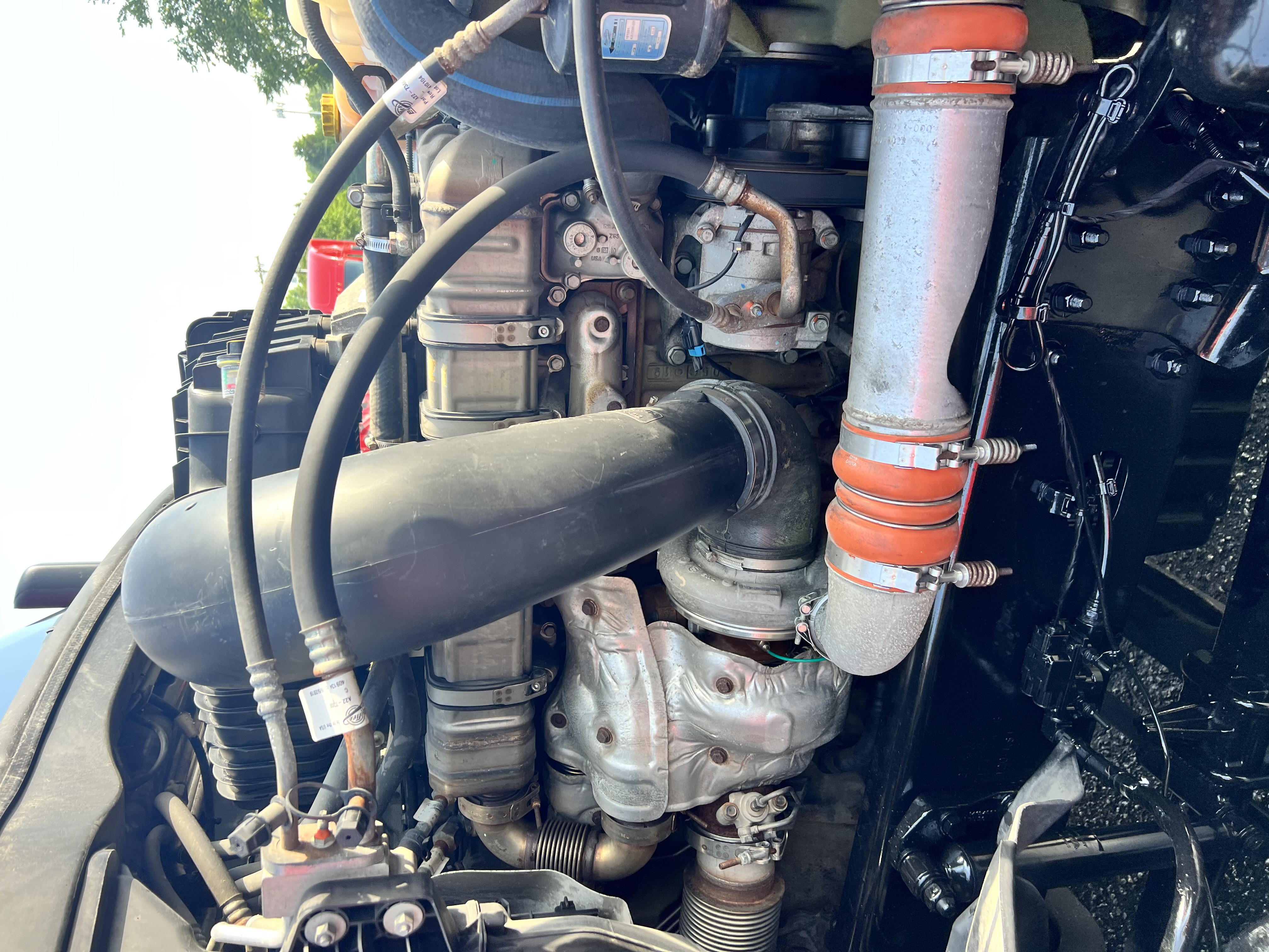 2020 FREIGHTLINER CASCADIA 126SLP - image 8