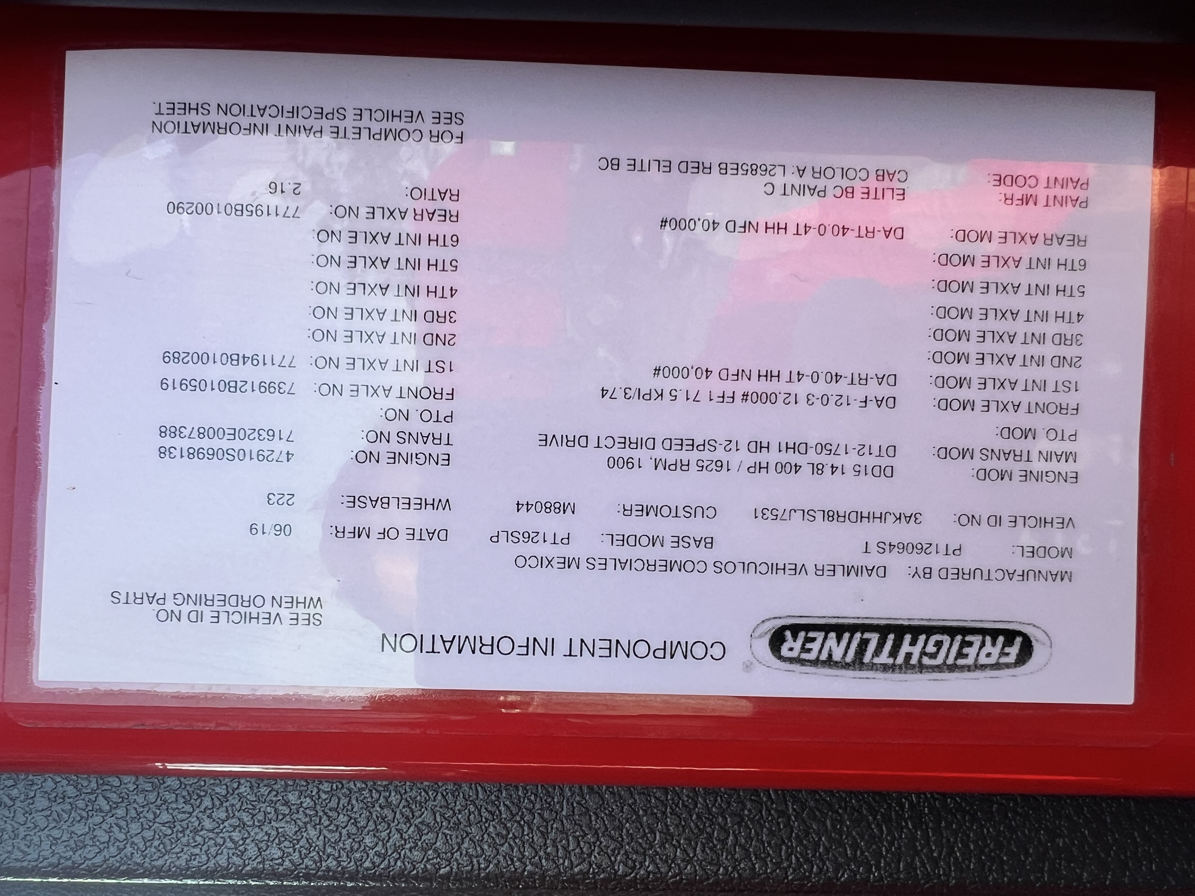 2020 FREIGHTLINER CASCADIA 126SLP - image 17