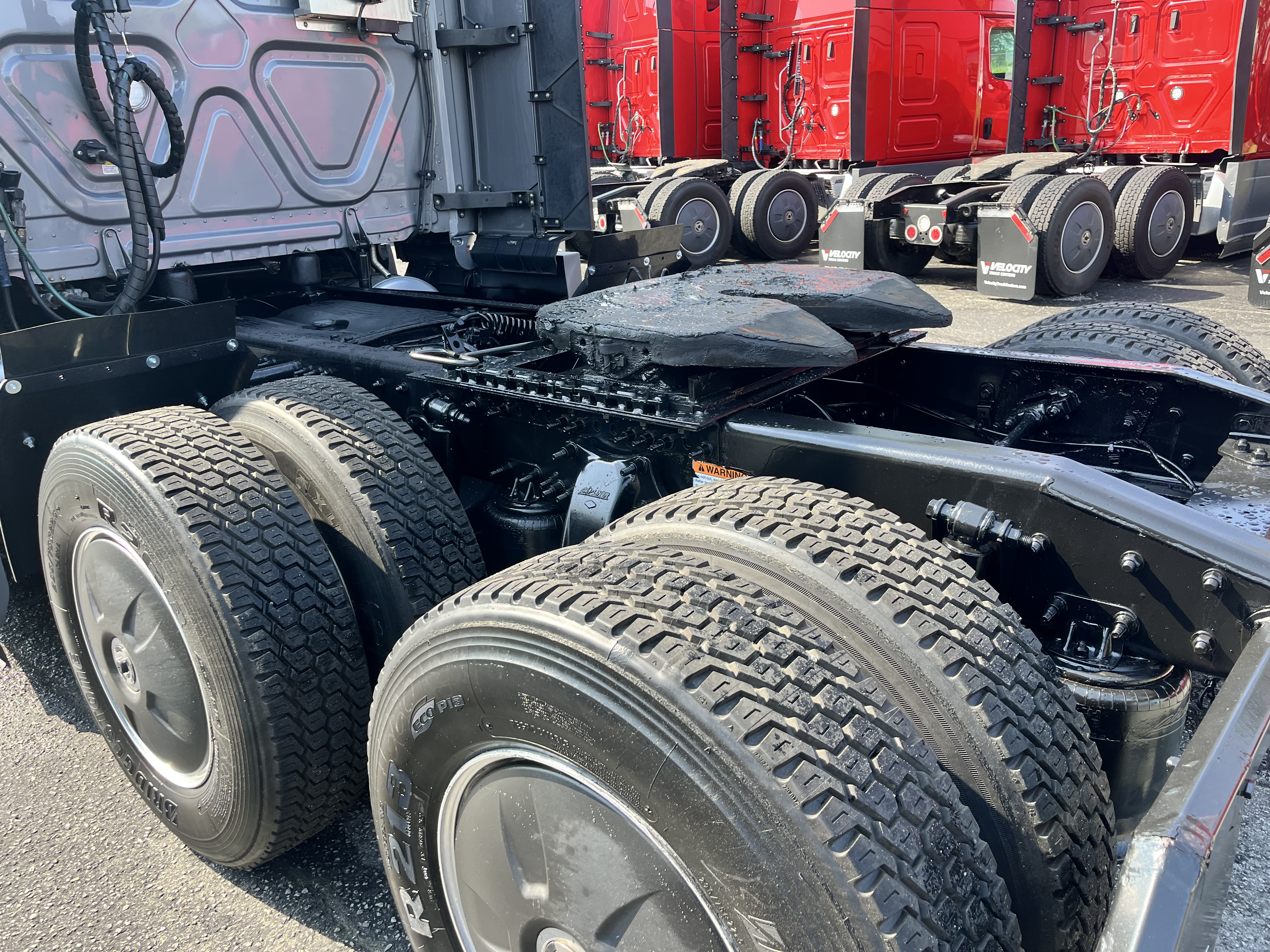 2021 FREIGHTLINER CASCADIA 126SLP - image 4