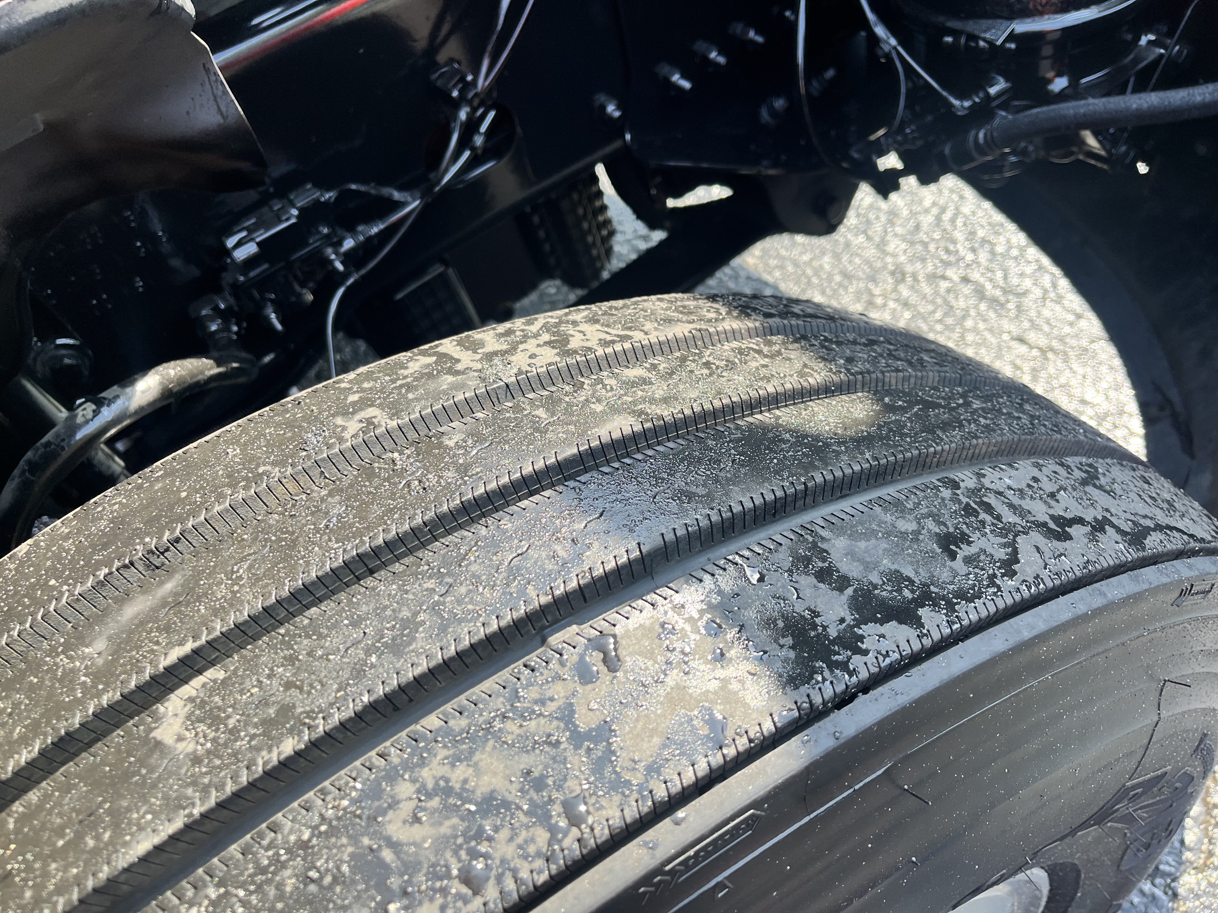 2021 FREIGHTLINER CASCADIA 126SLP - image 12