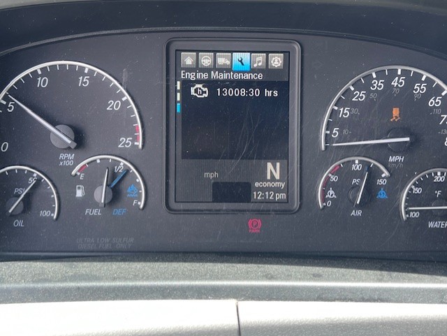 2020 FREIGHTLINER CASCADIA 126SLP - image 5