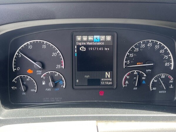 FREIGHTLINER CASCADIA 126SLP 2020