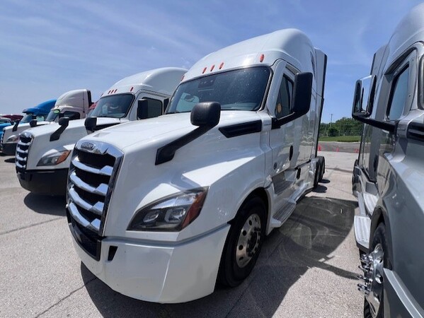 FREIGHTLINER CASCADIA 126SLP 2020