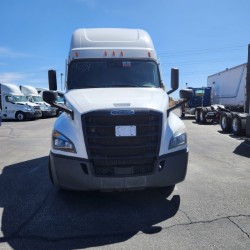 2021 FREIGHTLINER CASCADIA 126SLP - image 3