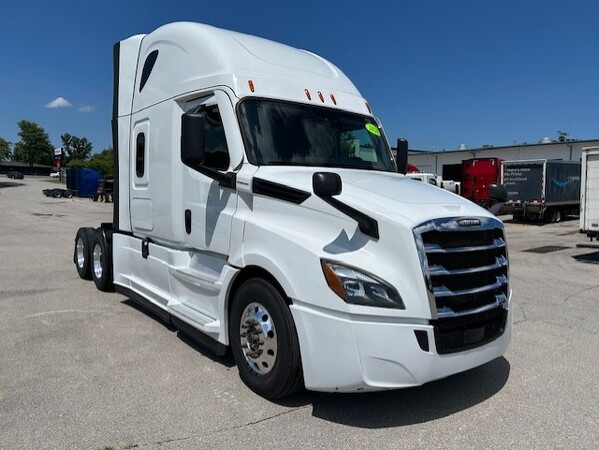 FREIGHTLINER CASCADIA 126SLP 2020