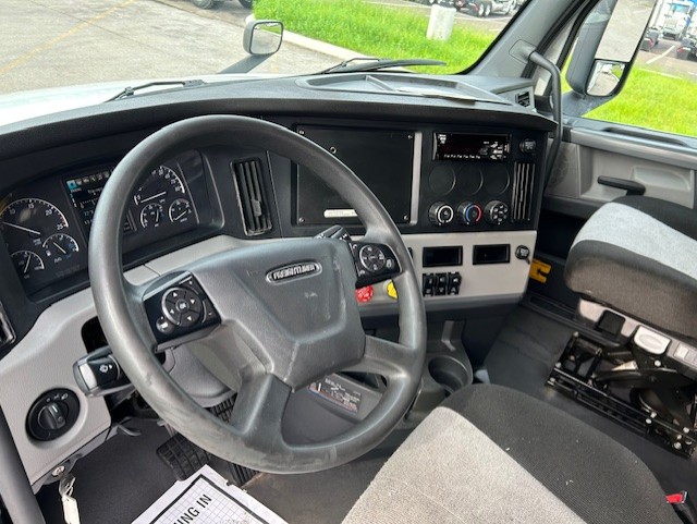 2020 FREIGHTLINER CASCADIA 126SLP - image 14