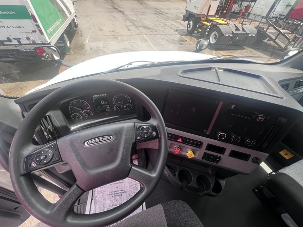 FREIGHTLINER CASCADIA 126SLP 2020