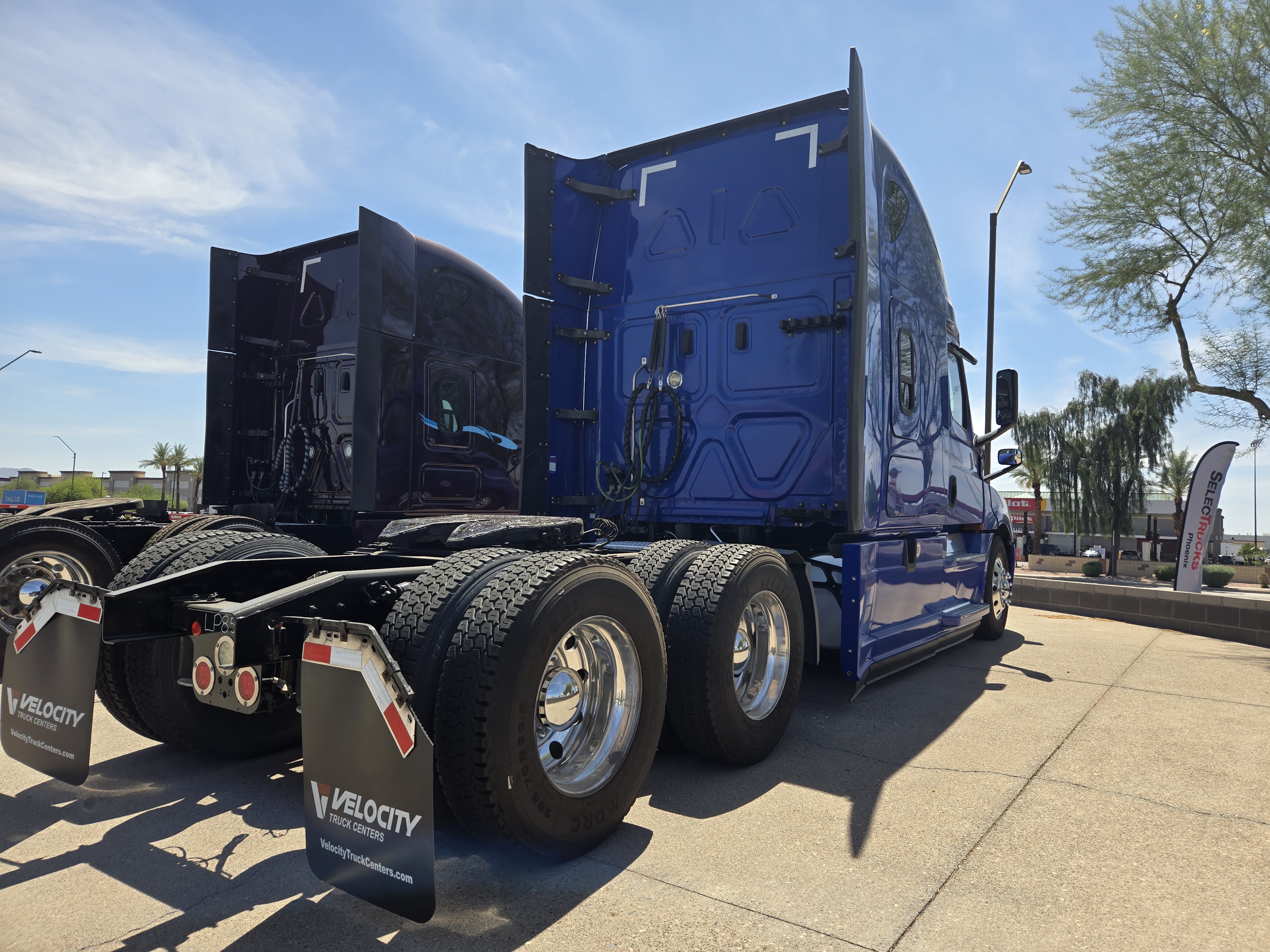 2020 FREIGHTLINER CASCADIA 126SLP - image 5