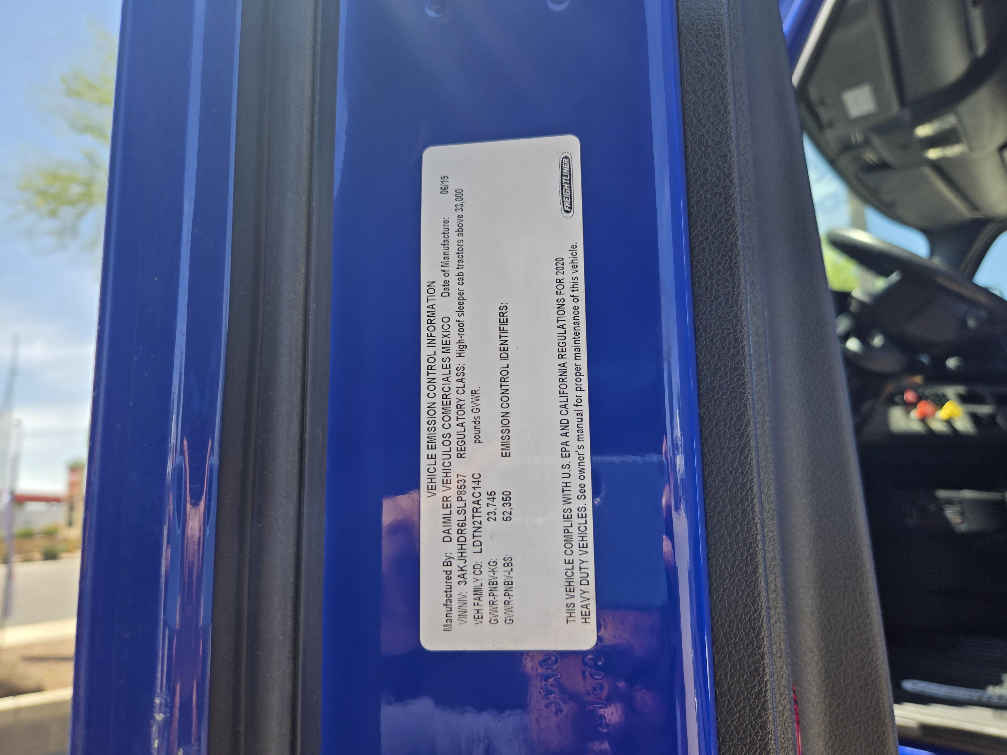 2020 FREIGHTLINER CASCADIA 126SLP - image 15