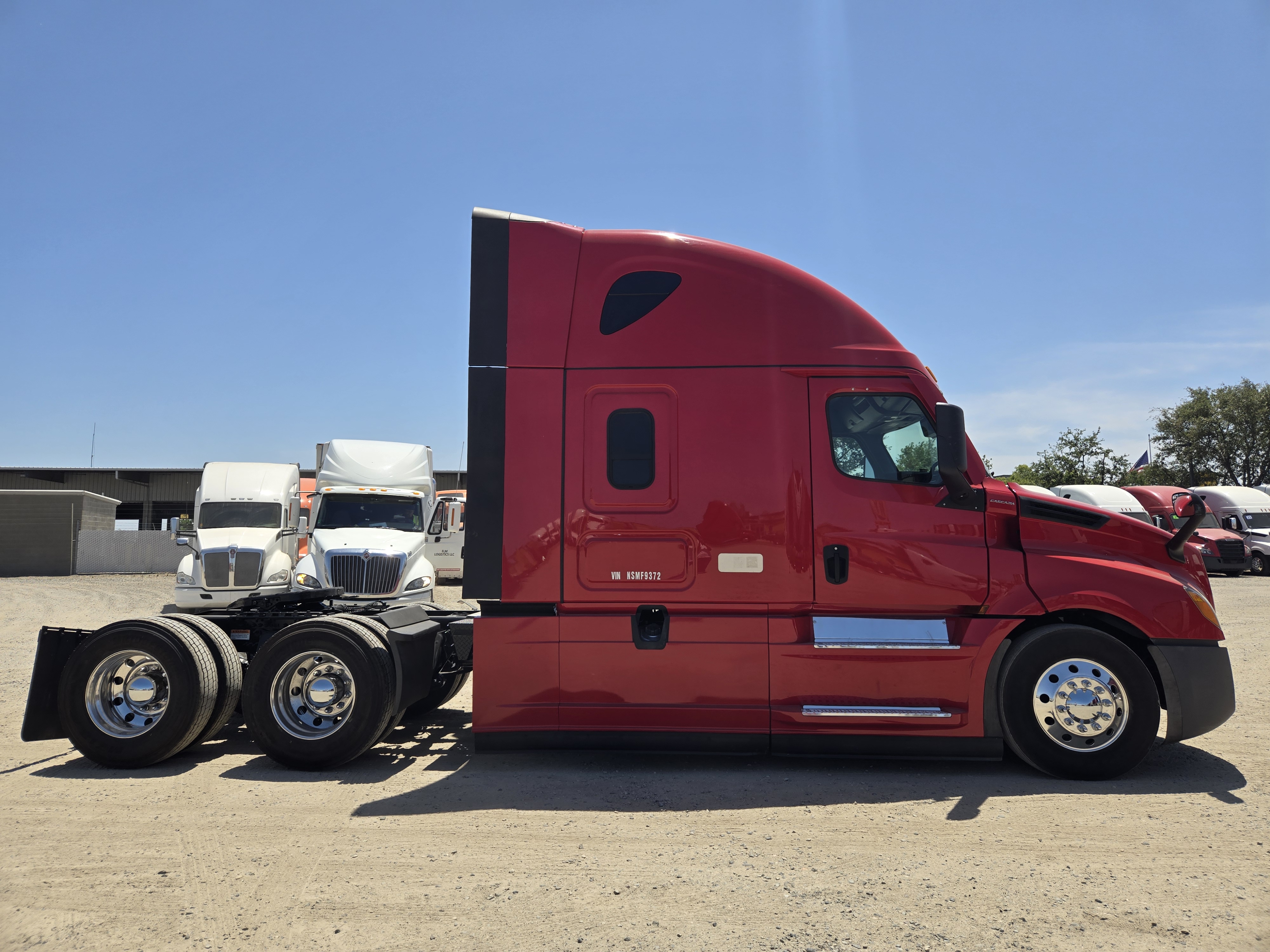 2022 FREIGHTLINER CASCADIA 126SLP - image 7
