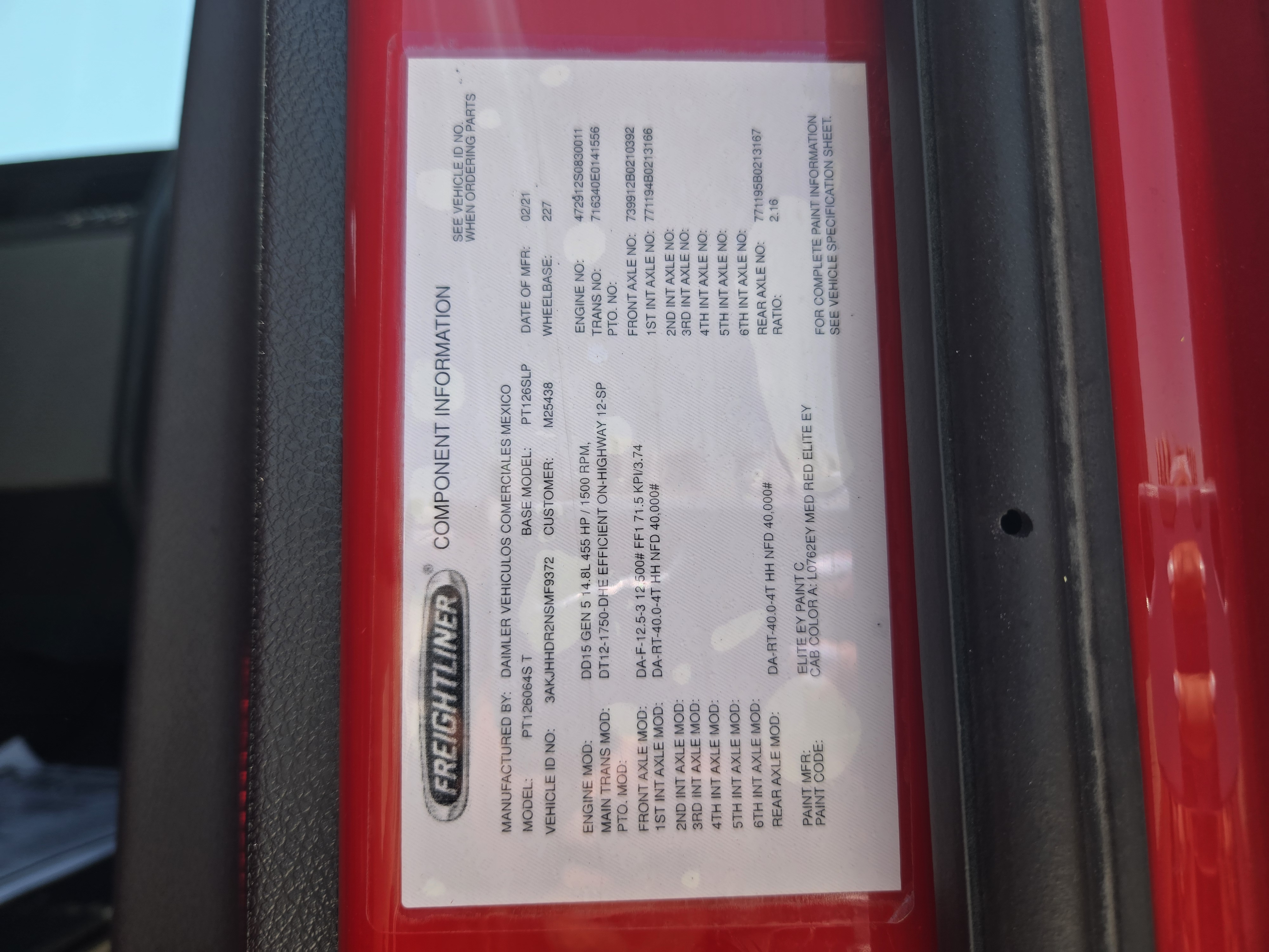 2022 FREIGHTLINER CASCADIA 126SLP - image 17