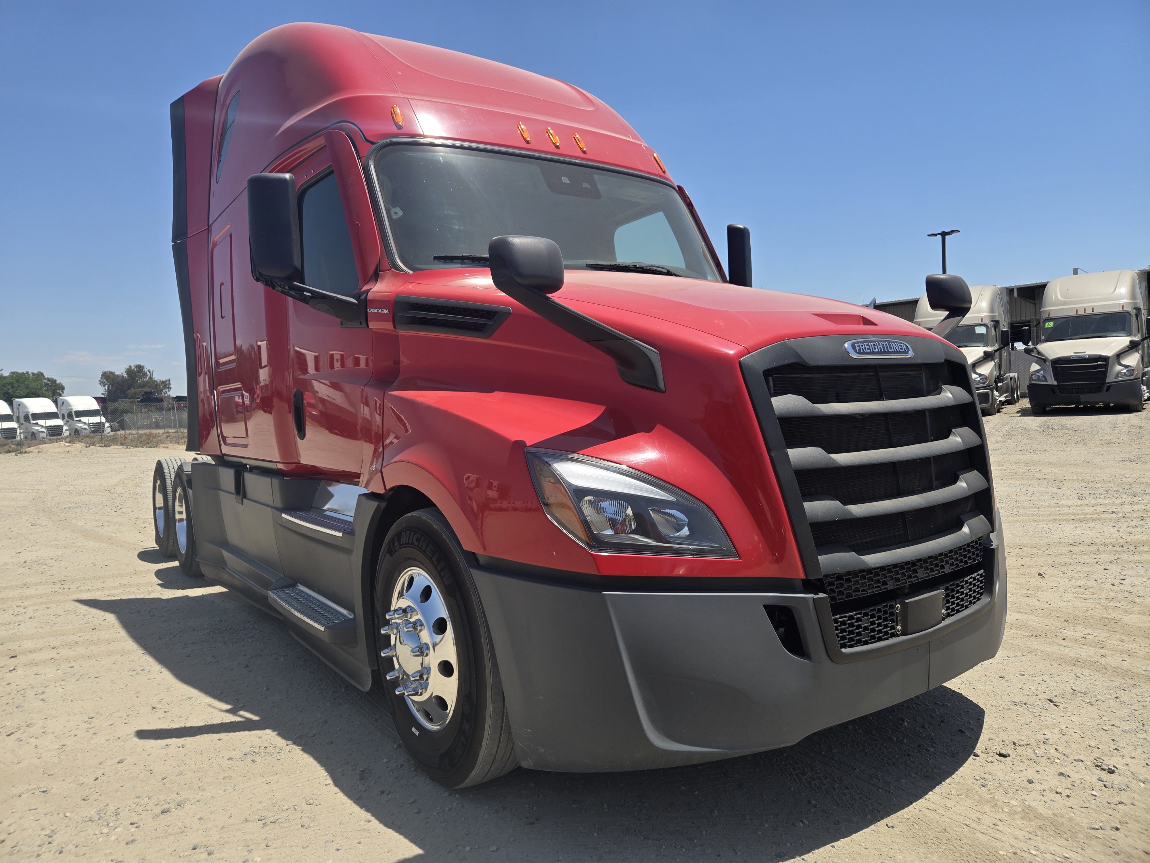2021 FREIGHTLINER CASCADIA 126SLP - image 8