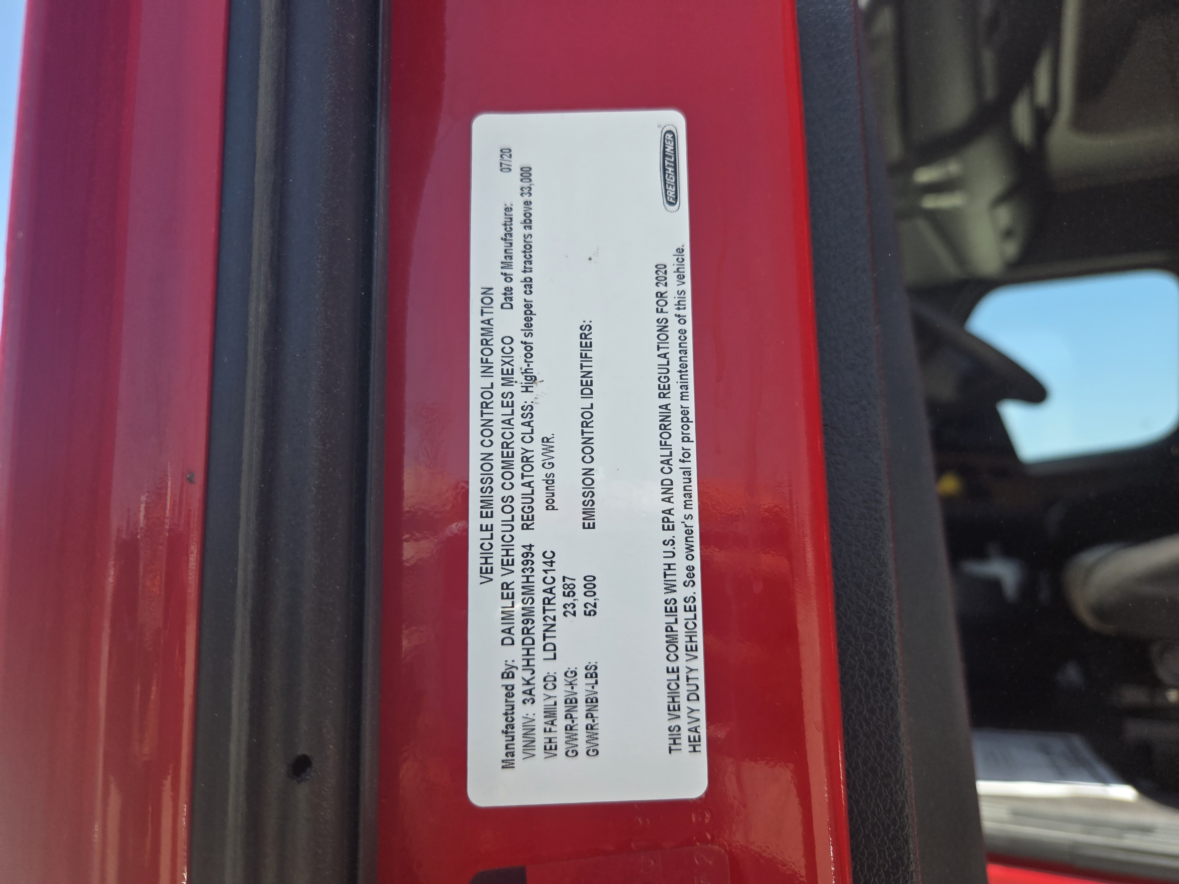 2021 FREIGHTLINER CASCADIA 126SLP - image 20