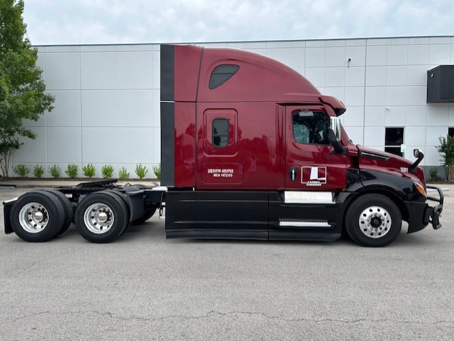 2023 FREIGHTLINER CASCADIA 126SLP - image 6