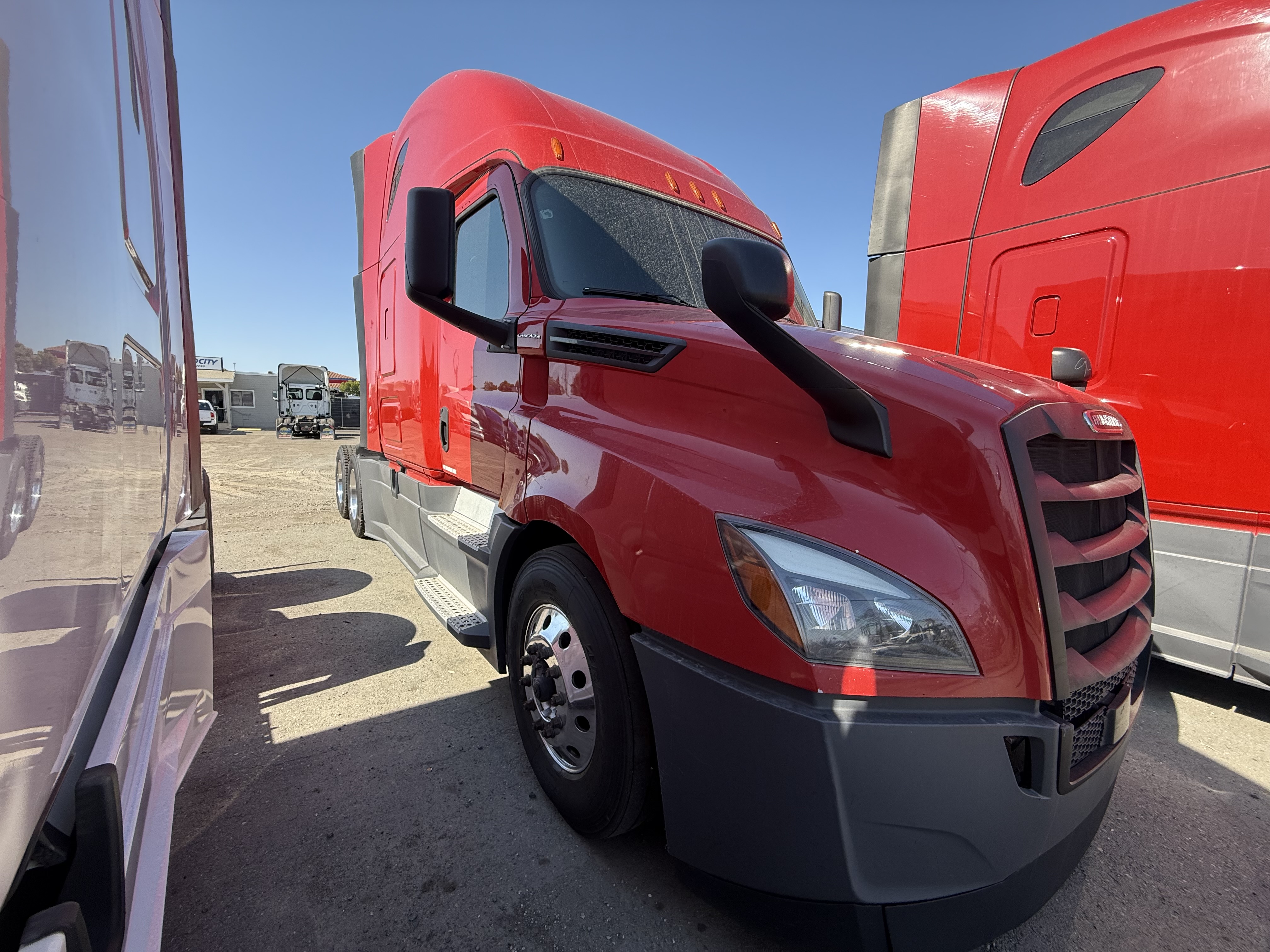 2019 FREIGHTLINER CASCADIA 126SLP - image 5