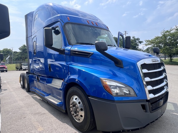 FREIGHTLINER CASCADIA 126SLP 2020
