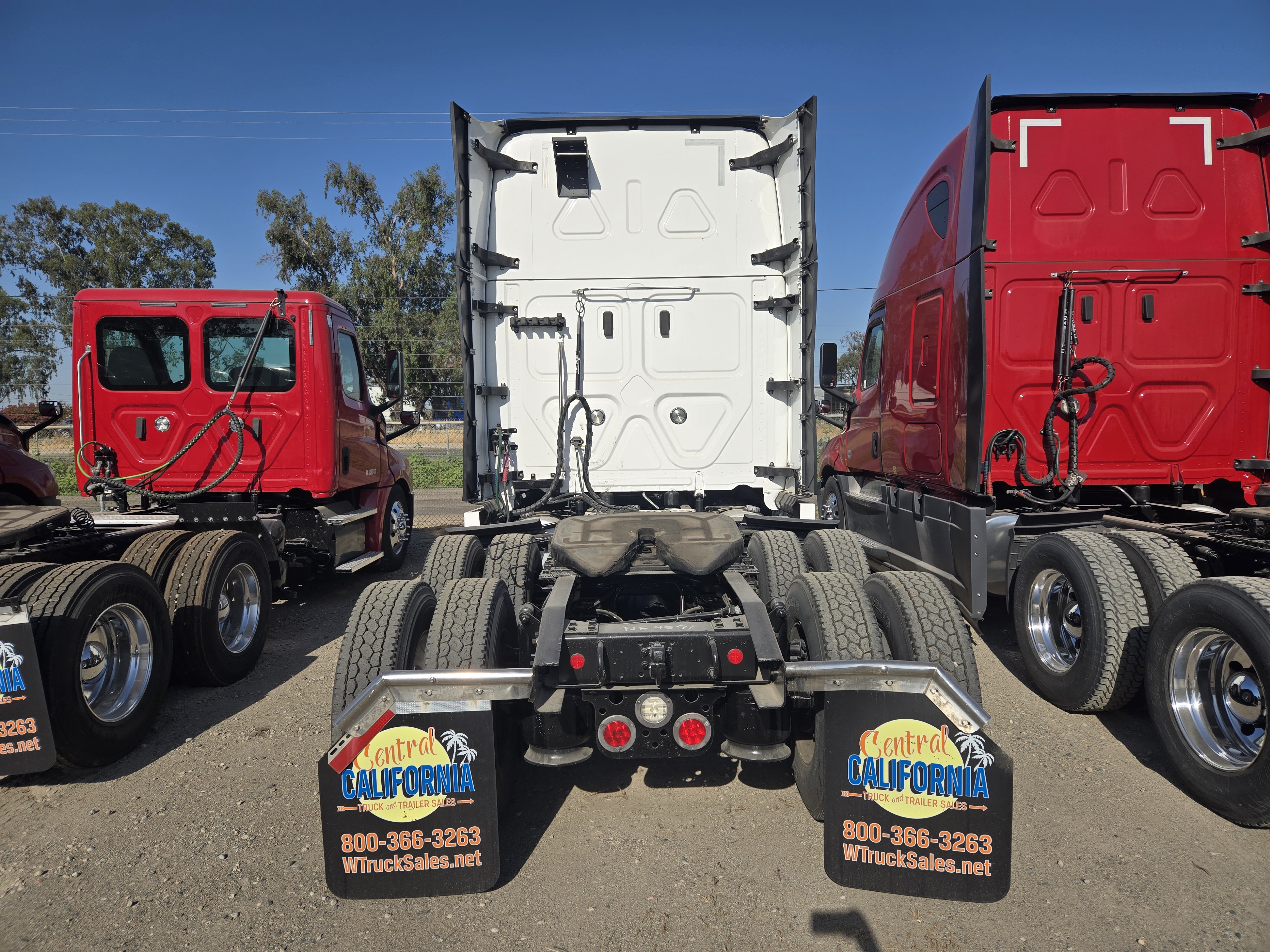 2022 FREIGHTLINER CASCADIA 126SLP - image 5
