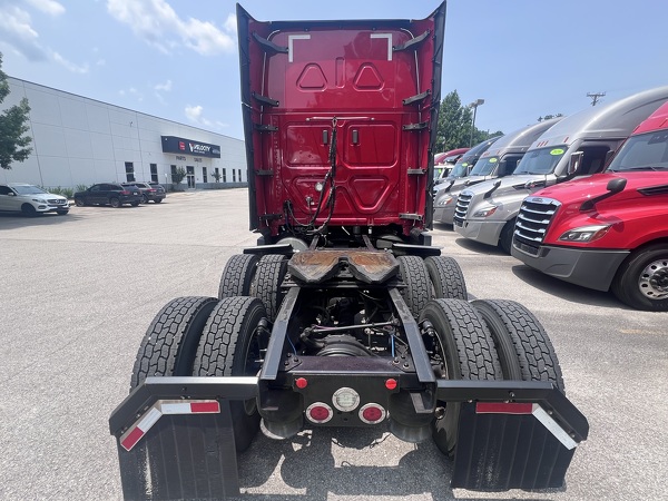 FREIGHTLINER CASCADIA 126SLP 2020
