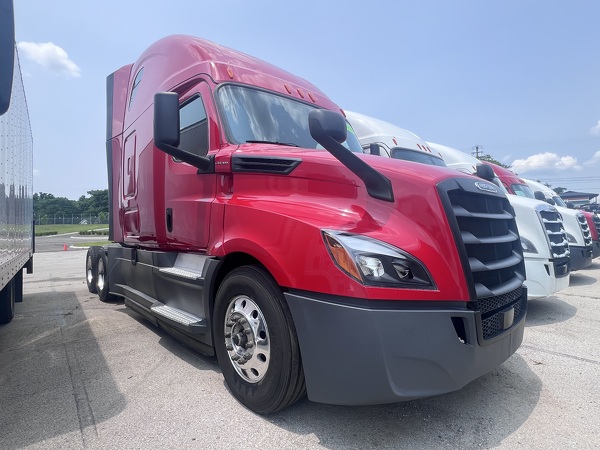 FREIGHTLINER CASCADIA 126SLP 2020