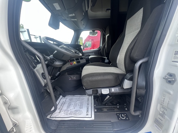 FREIGHTLINER CASCADIA 126SLP 2021