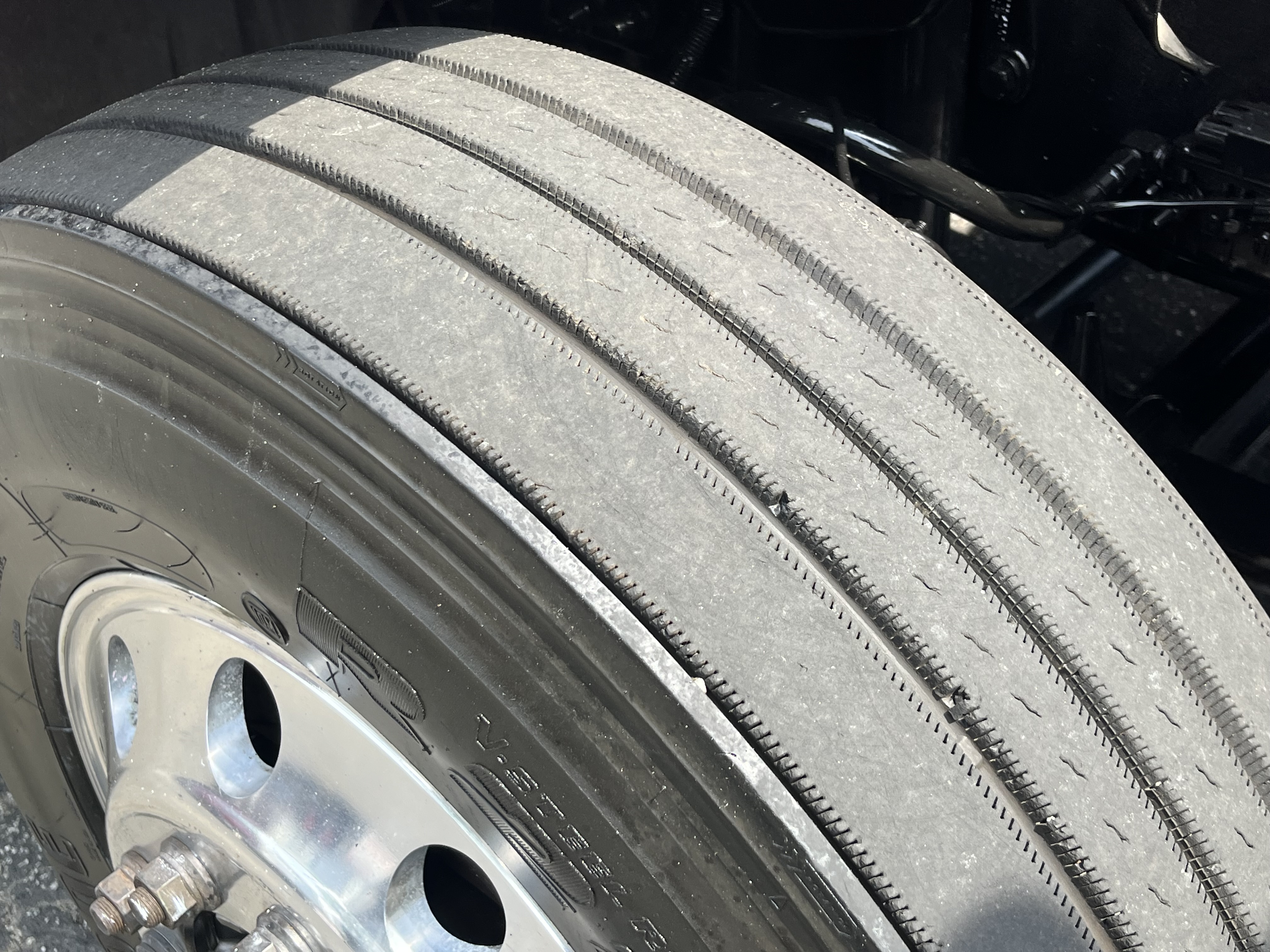 2021 FREIGHTLINER CASCADIA 126SLP - image 12