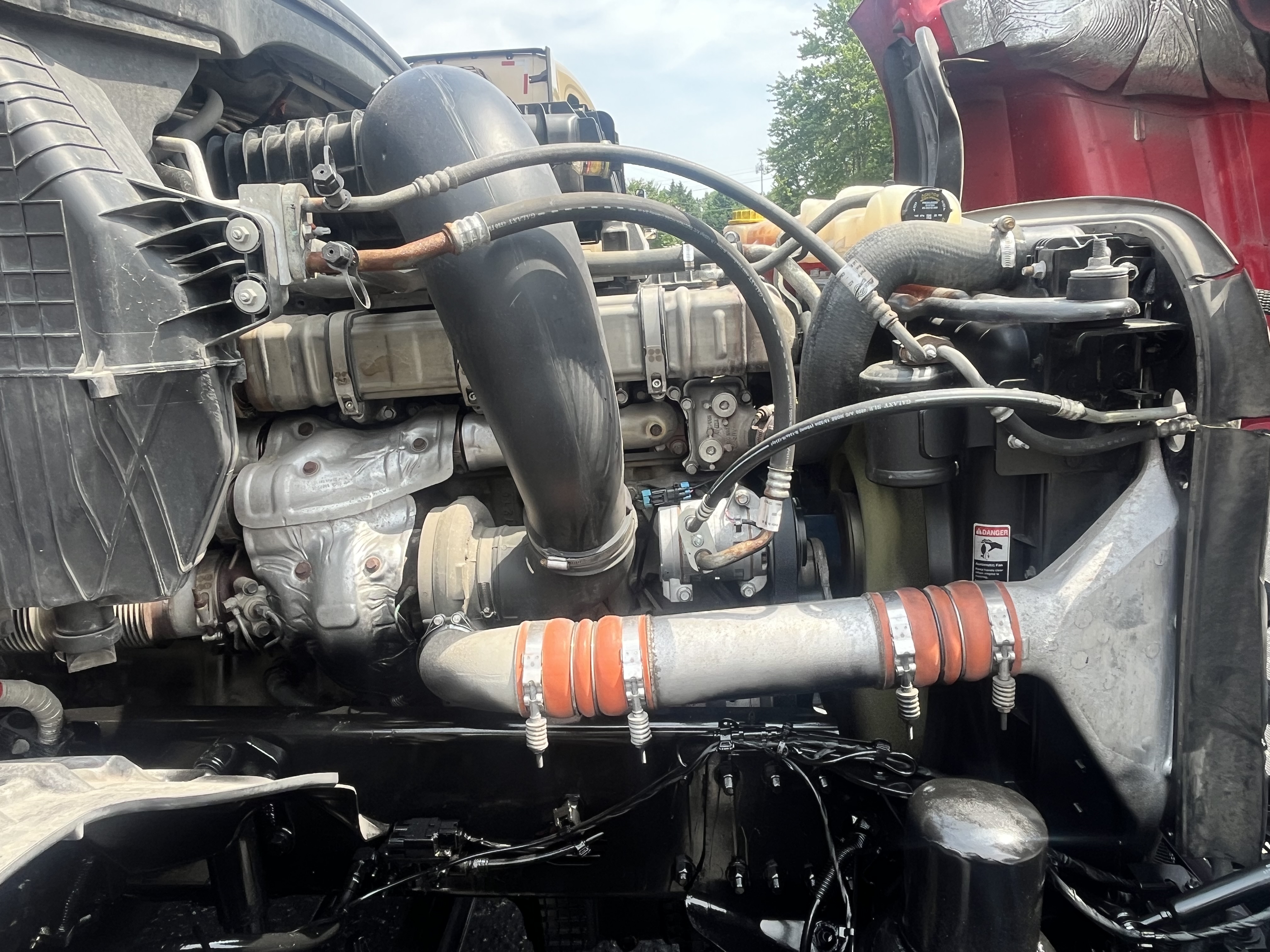 2021 FREIGHTLINER CASCADIA 126SLP - image 10