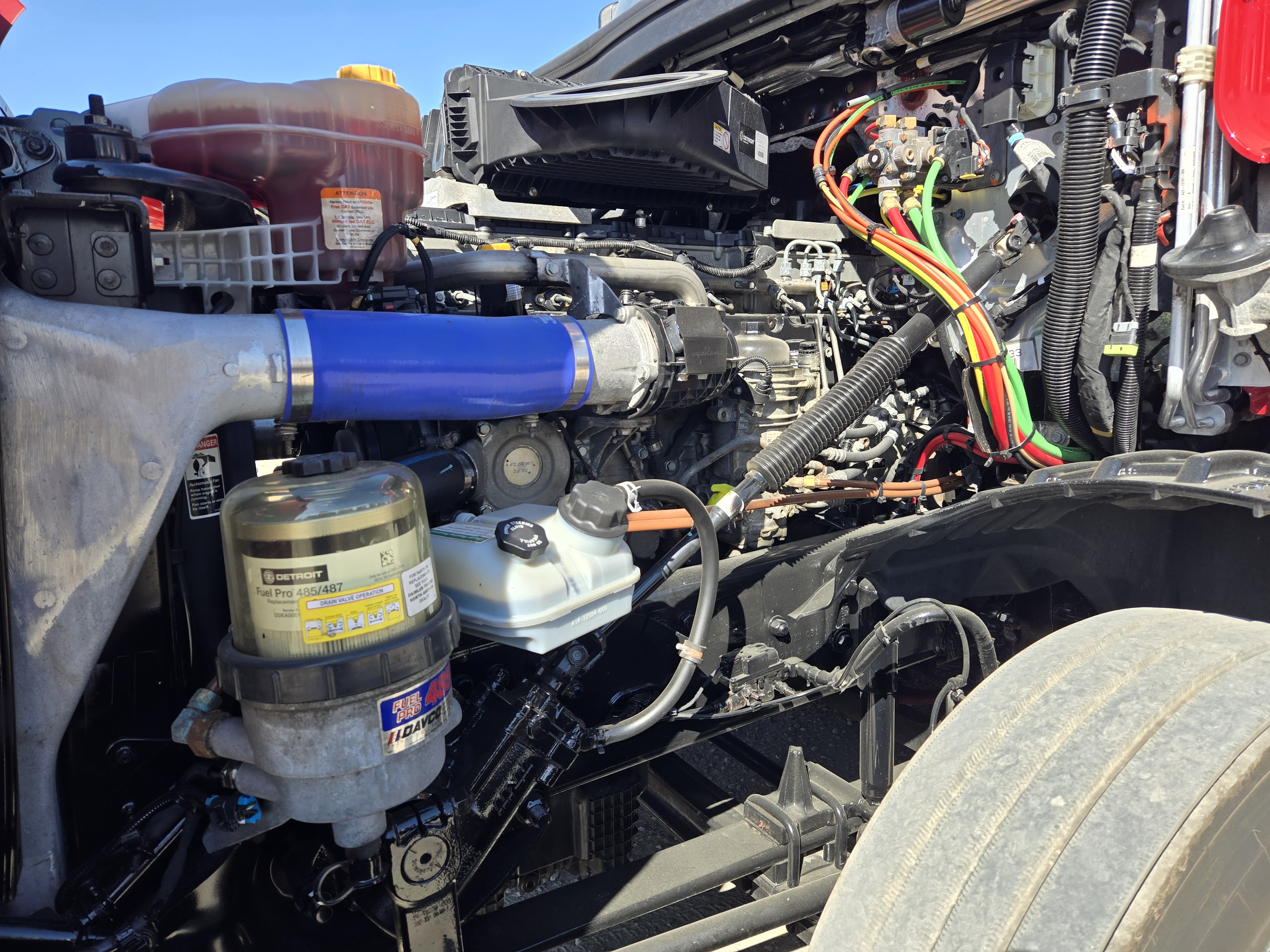 2021 FREIGHTLINER CASCADIA 126SLP - image 10