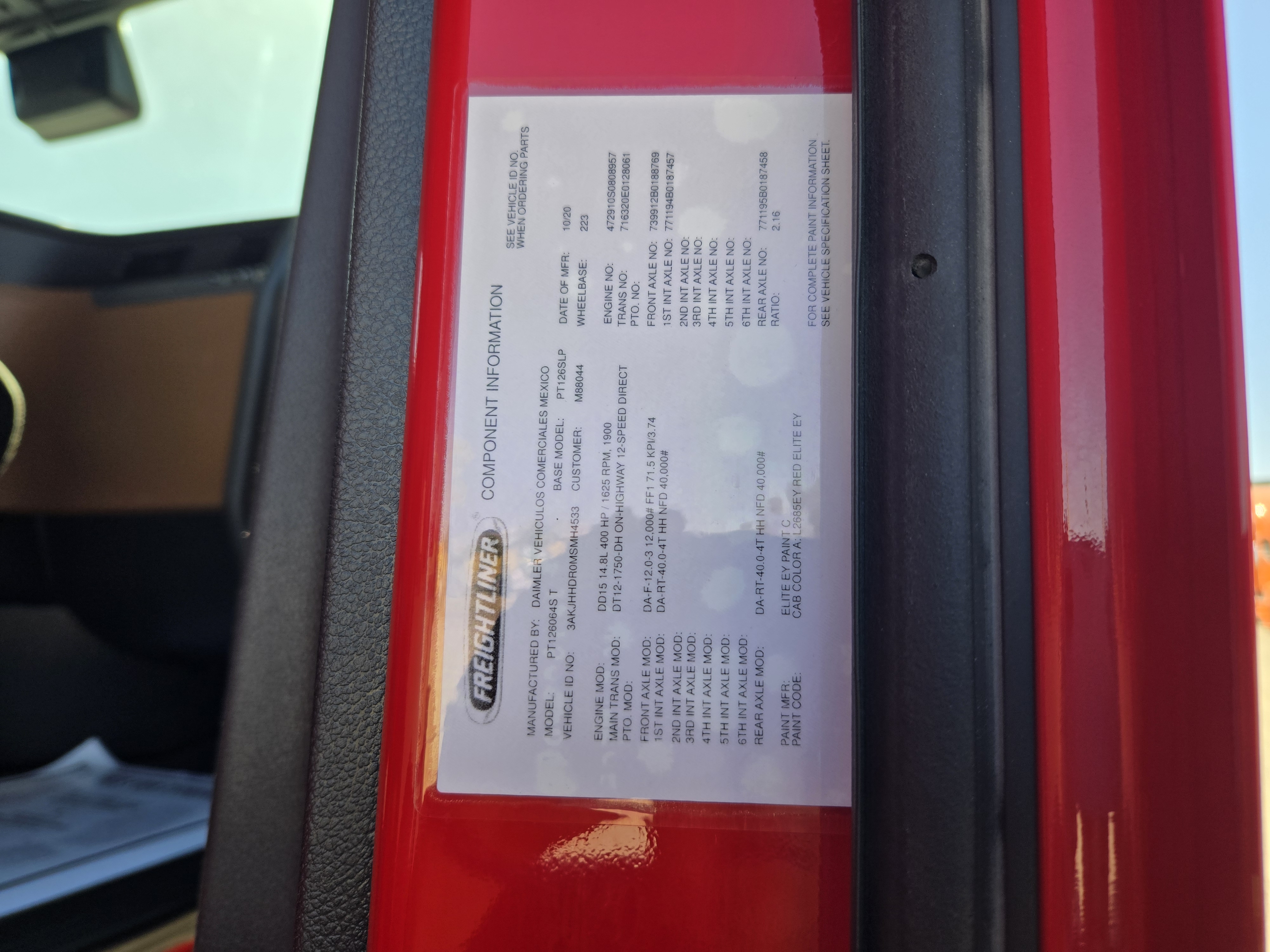 2021 FREIGHTLINER CASCADIA 126SLP - image 20