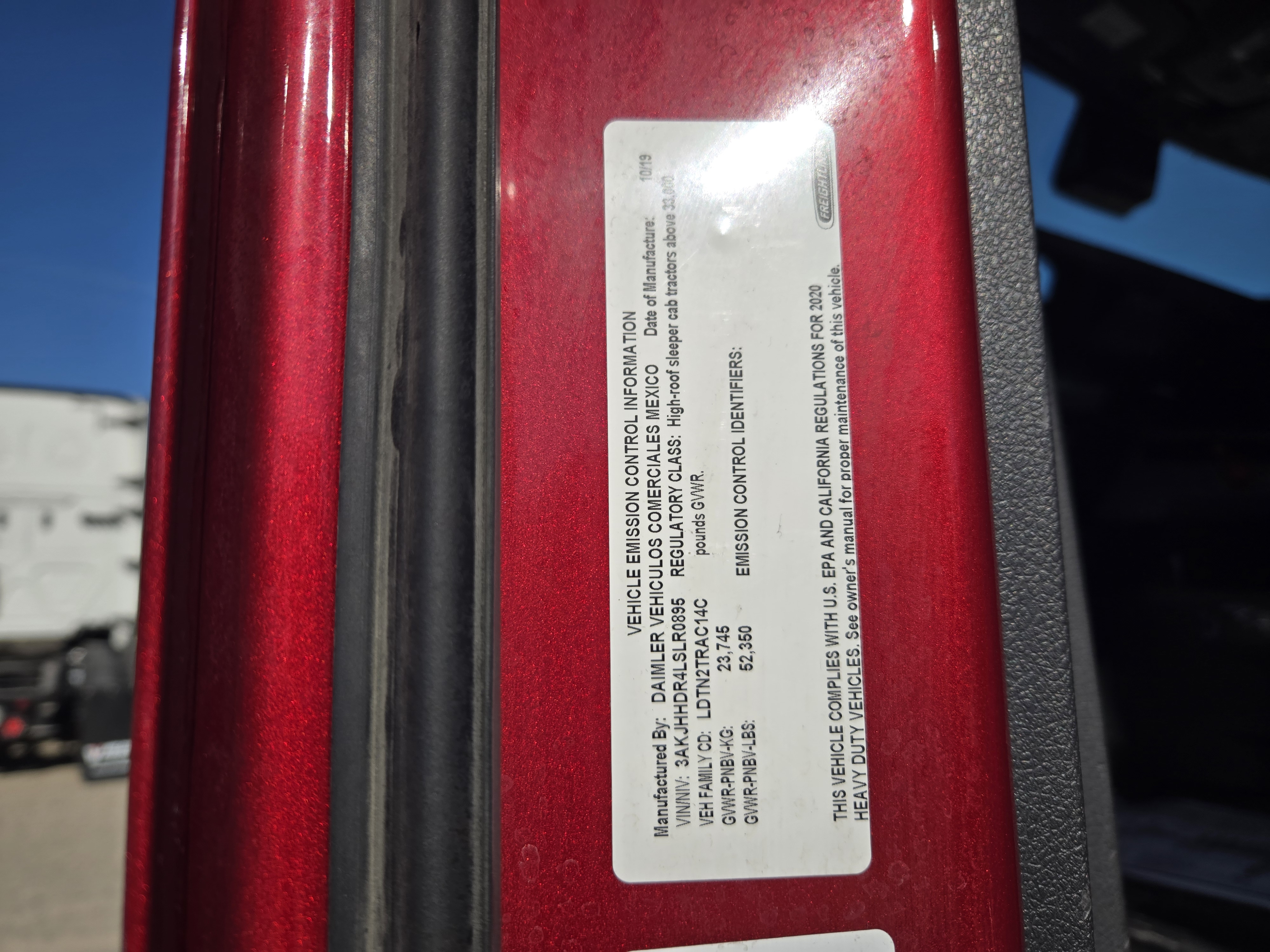 2020 FREIGHTLINER CASCADIA 126SLP - image 21