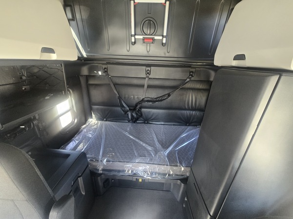 FREIGHTLINER CASCADIA 126SLP 2024